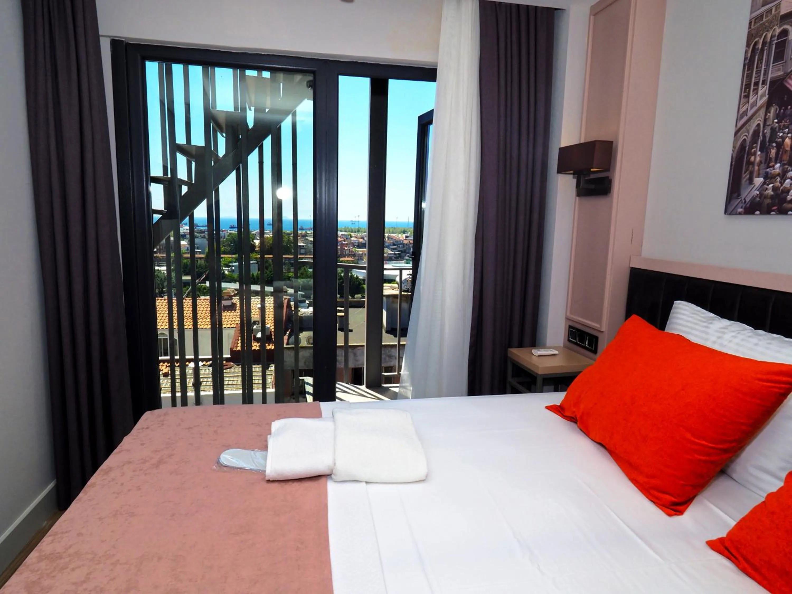 Bedroom in Premium Hotel Old City