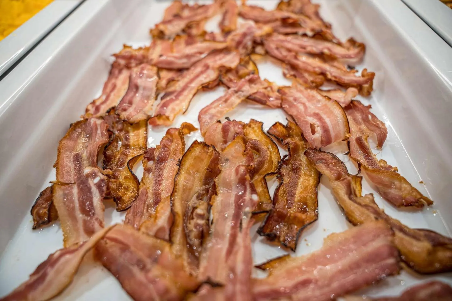 Dining area in Hampton By Hilton Locarno