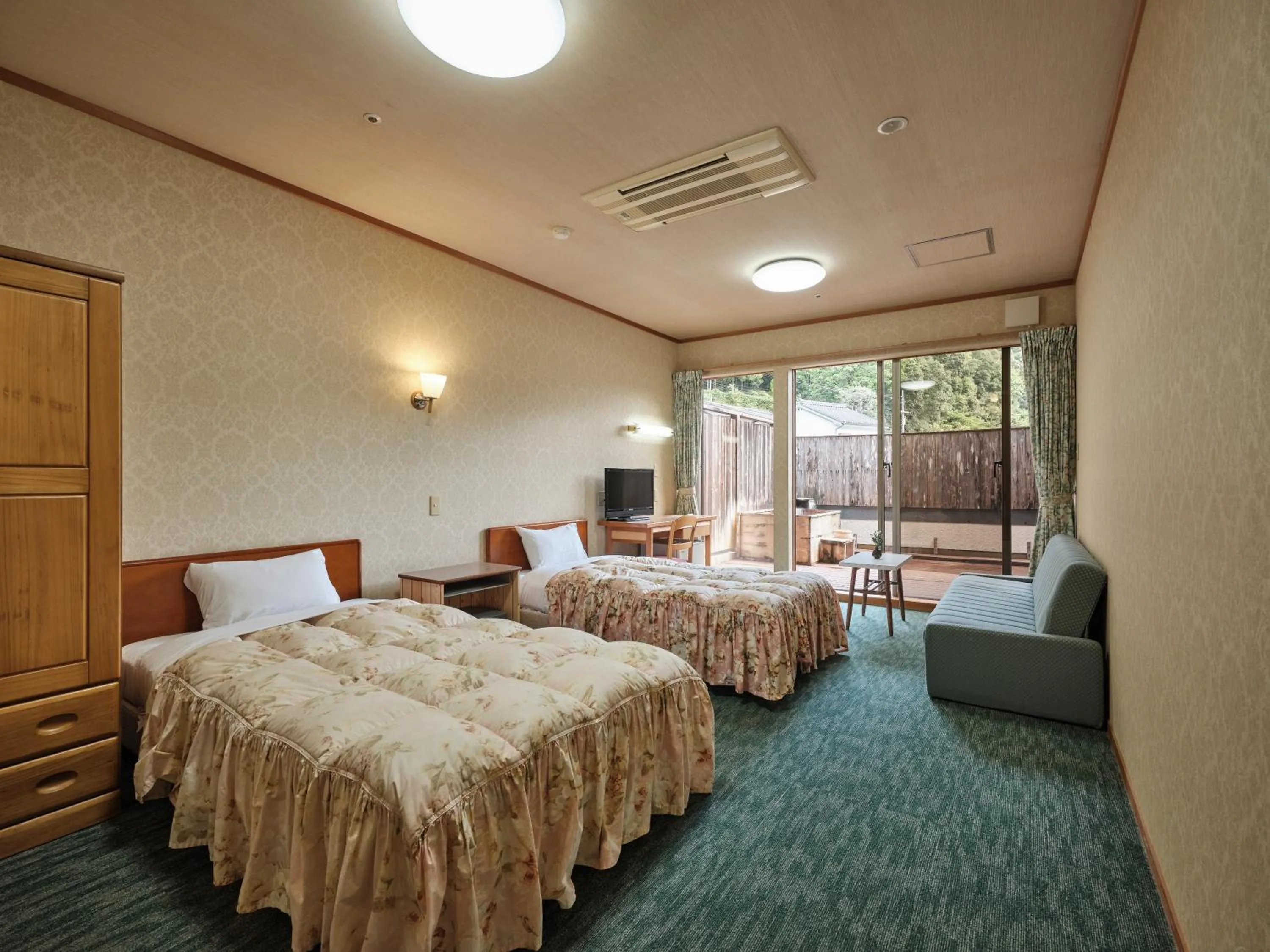 Bed in Sansuikan Kawayu Midoriya