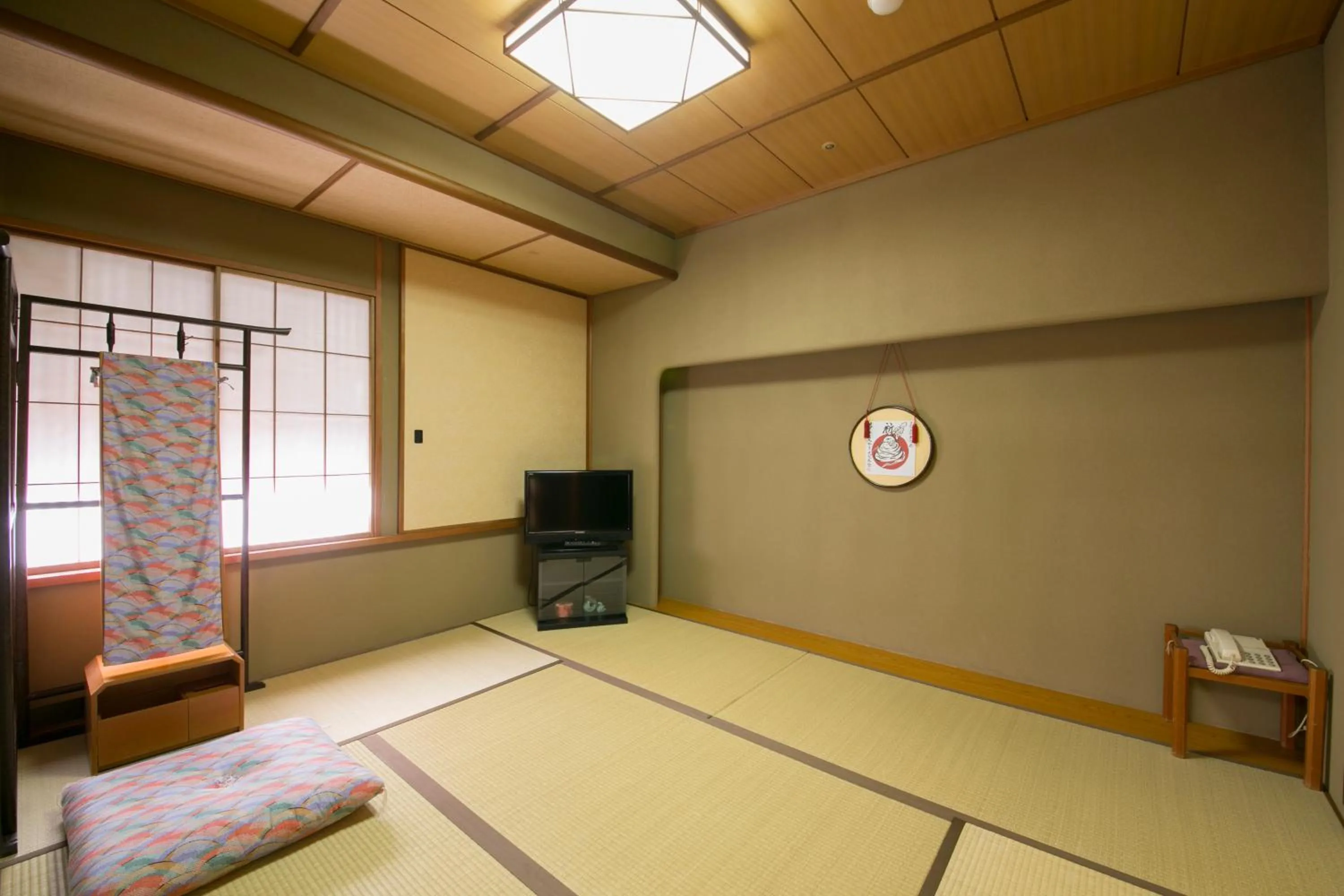 Photo of the whole room in Sansuikan Kawayu Midoriya