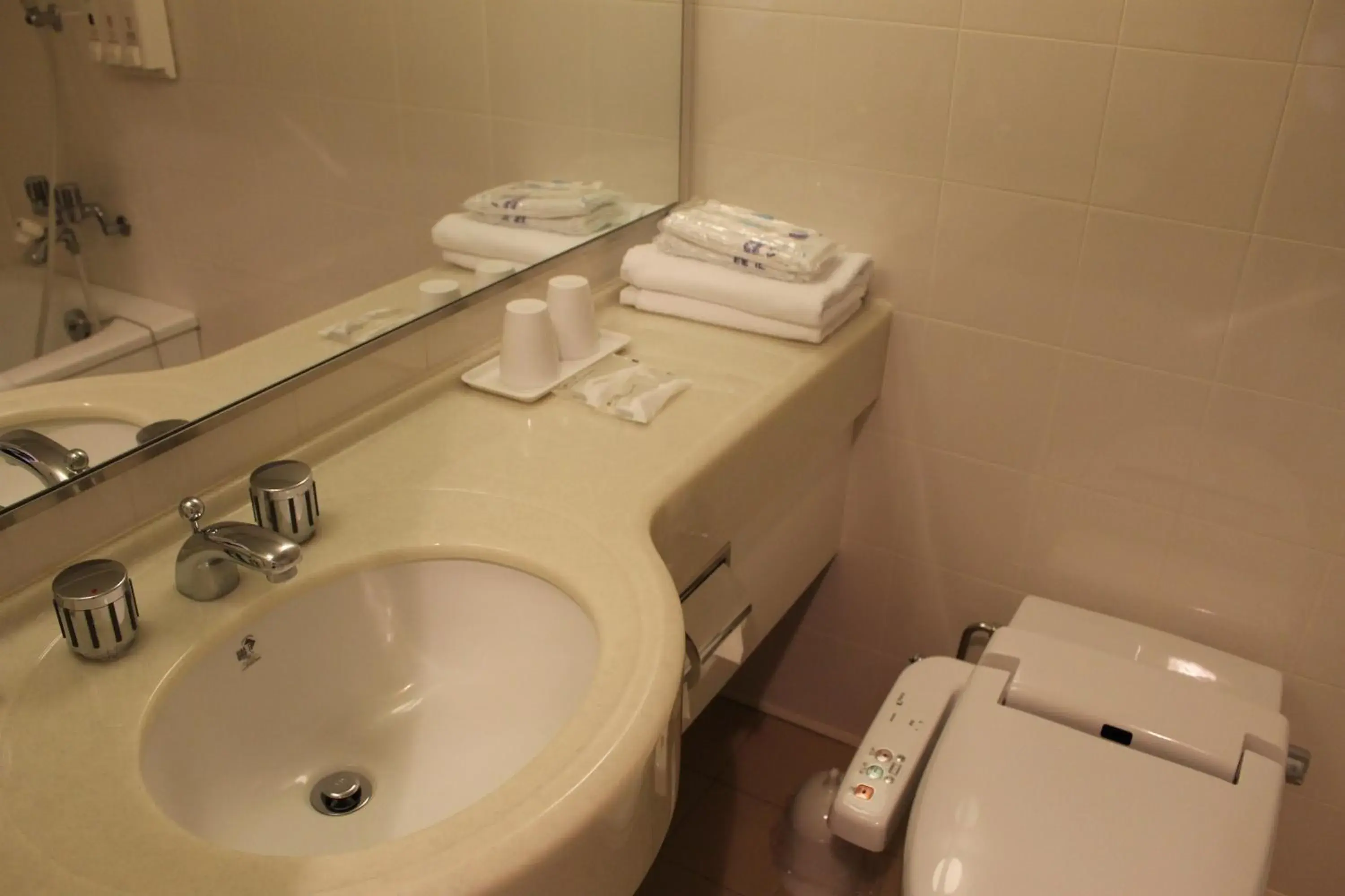 Standard Twin Room - single occupancy in Sansuikan Kawayu Midoriya Standard Twin Room - single occupancy in Sansuikan Kawayu Midoriya