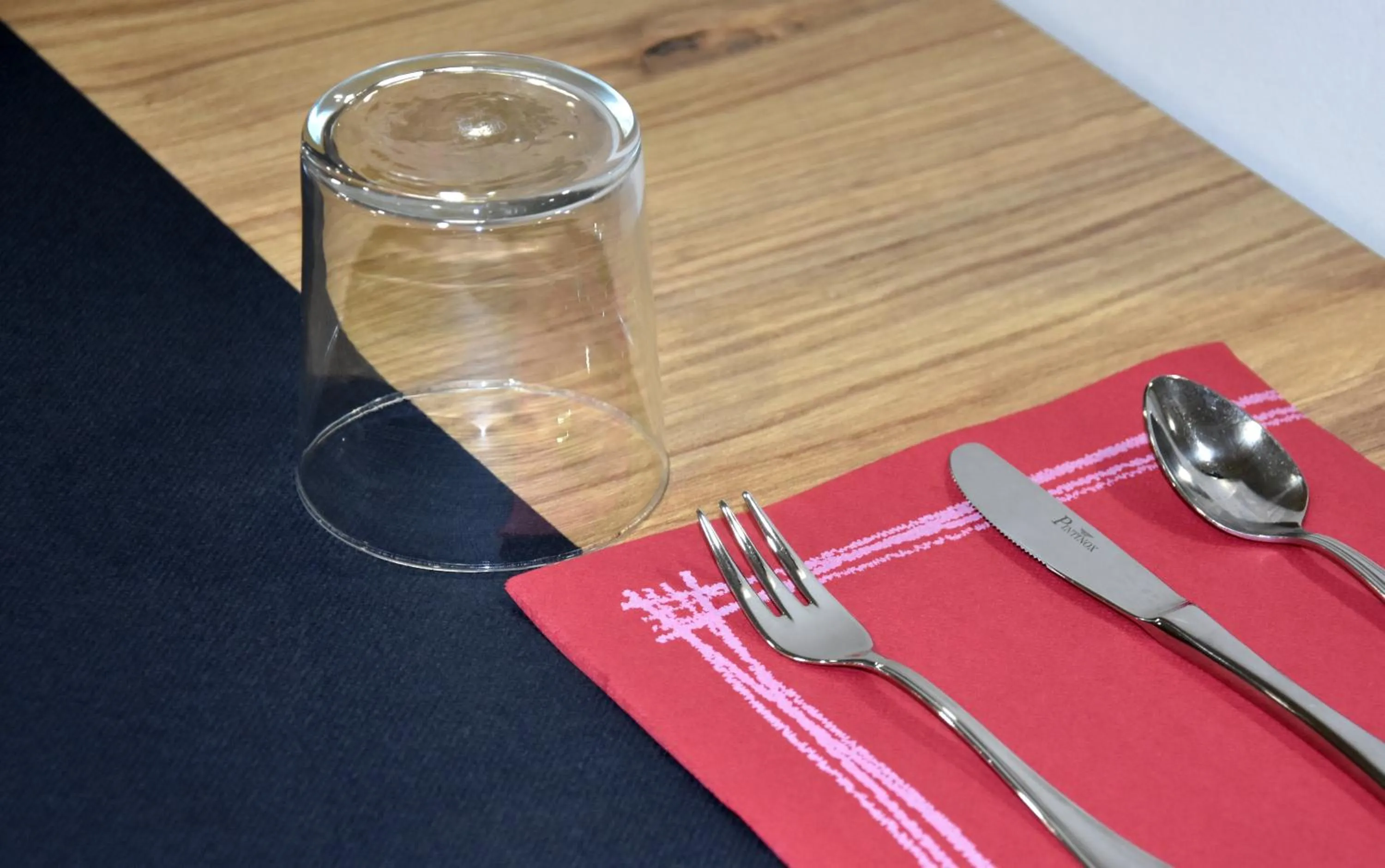 Food in Hotel y Apartamentos SNÖ Isaba