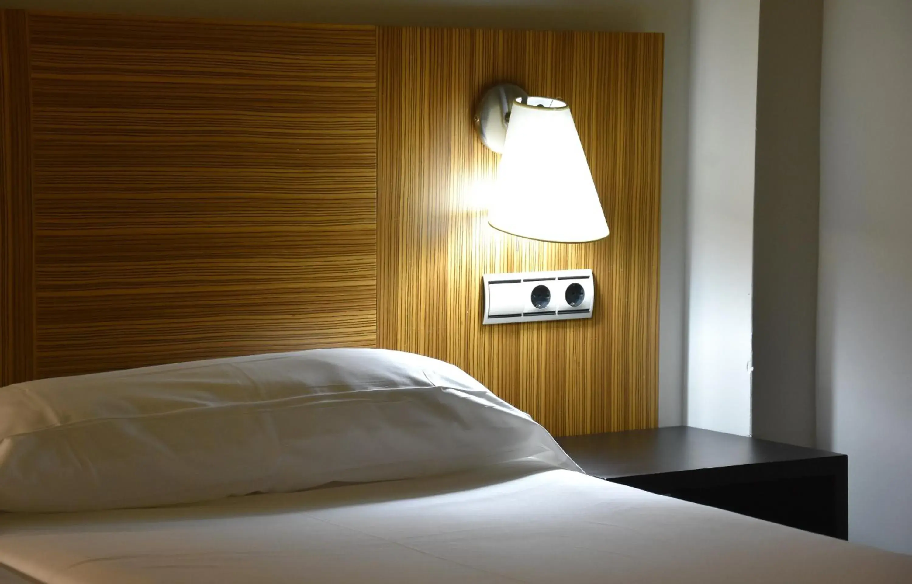Bedroom, Bed in Hotel y Apartamentos SNÖ Isaba Bedroom, Bed in Hotel y Apartamentos SNÖ Isaba