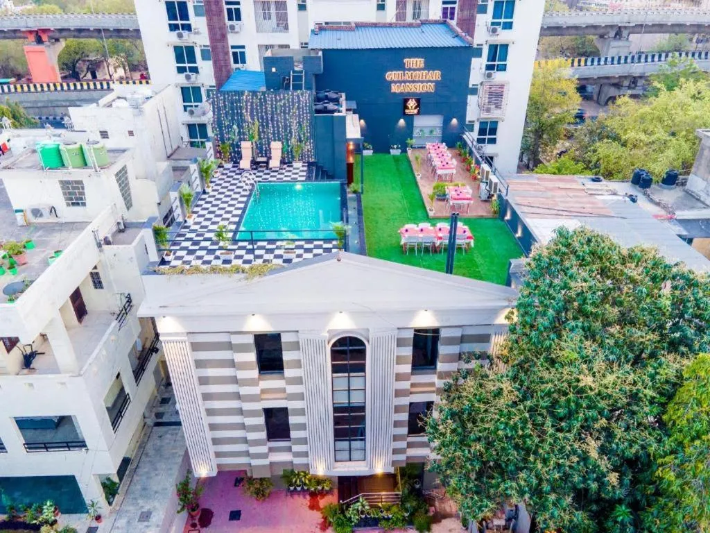 Property building in Gulmohar Mansion - A Boutique Stay