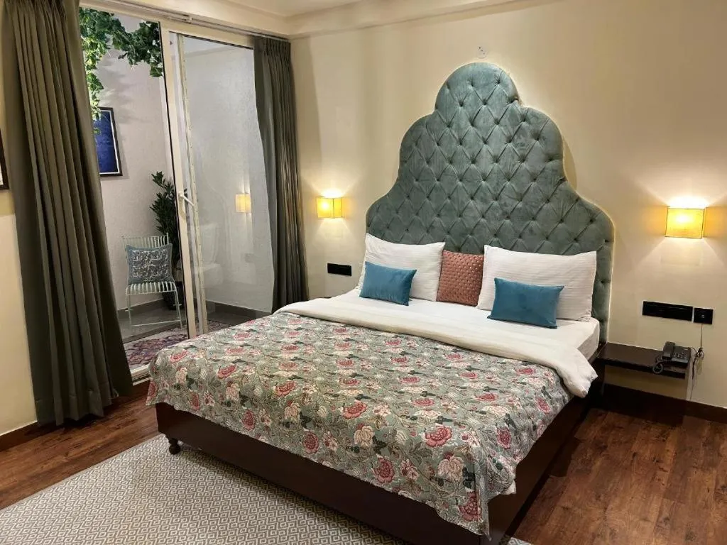 Bed in Gulmohar Mansion - A Boutique Stay