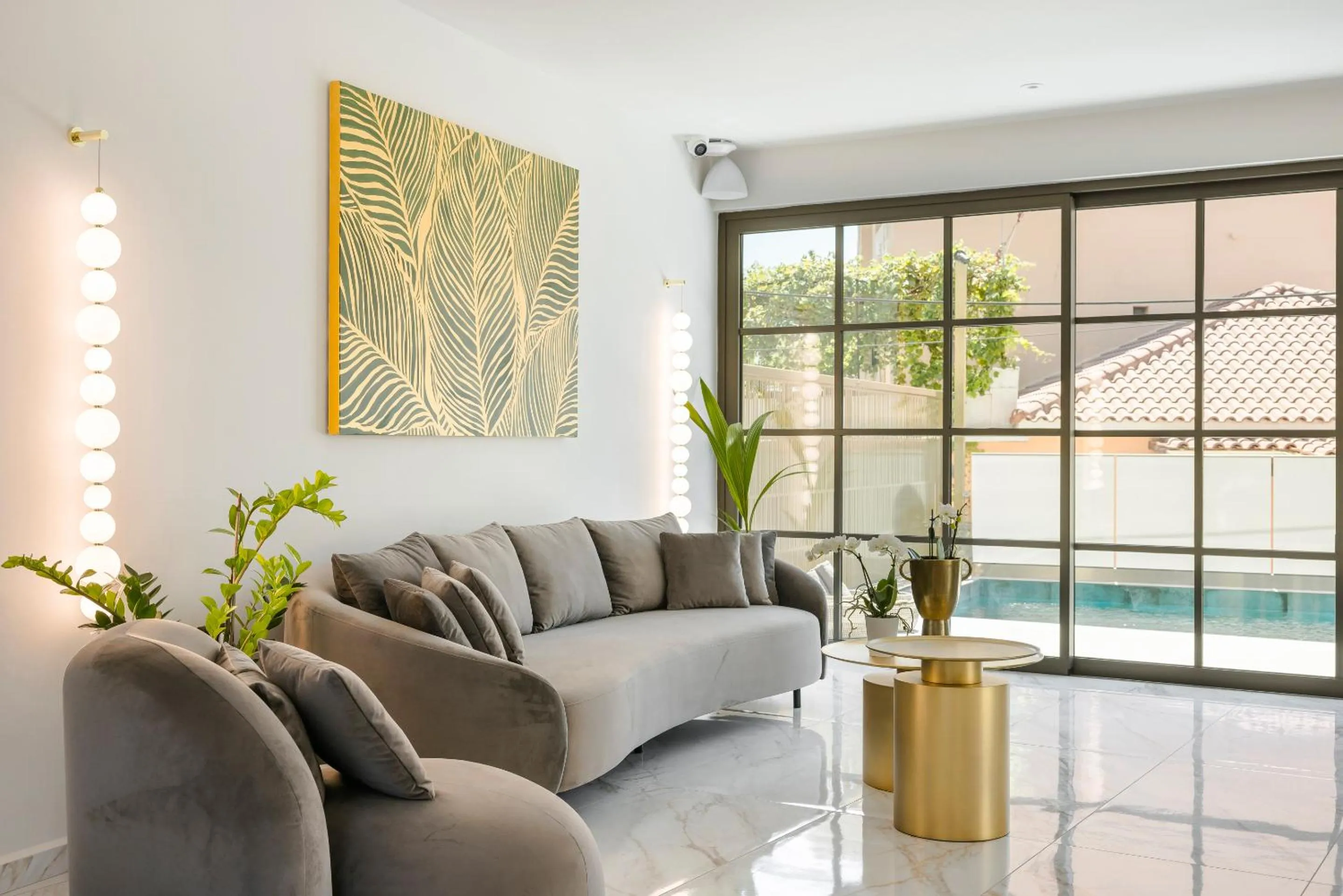 Communal lounge/ TV room in G Boutique Hotel Kefalonia