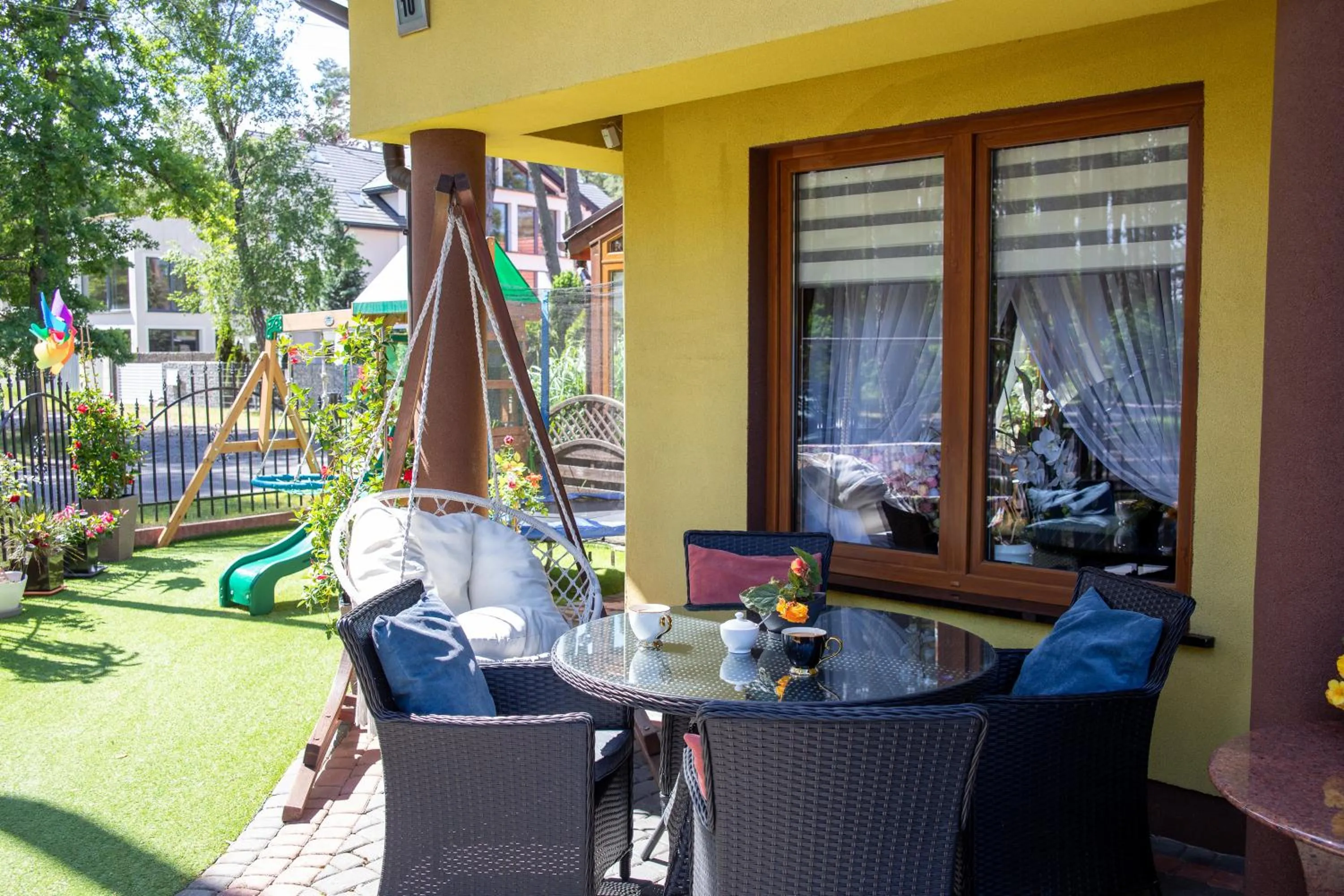 Apartament II-poziomowy POBIEROWO nam morzem