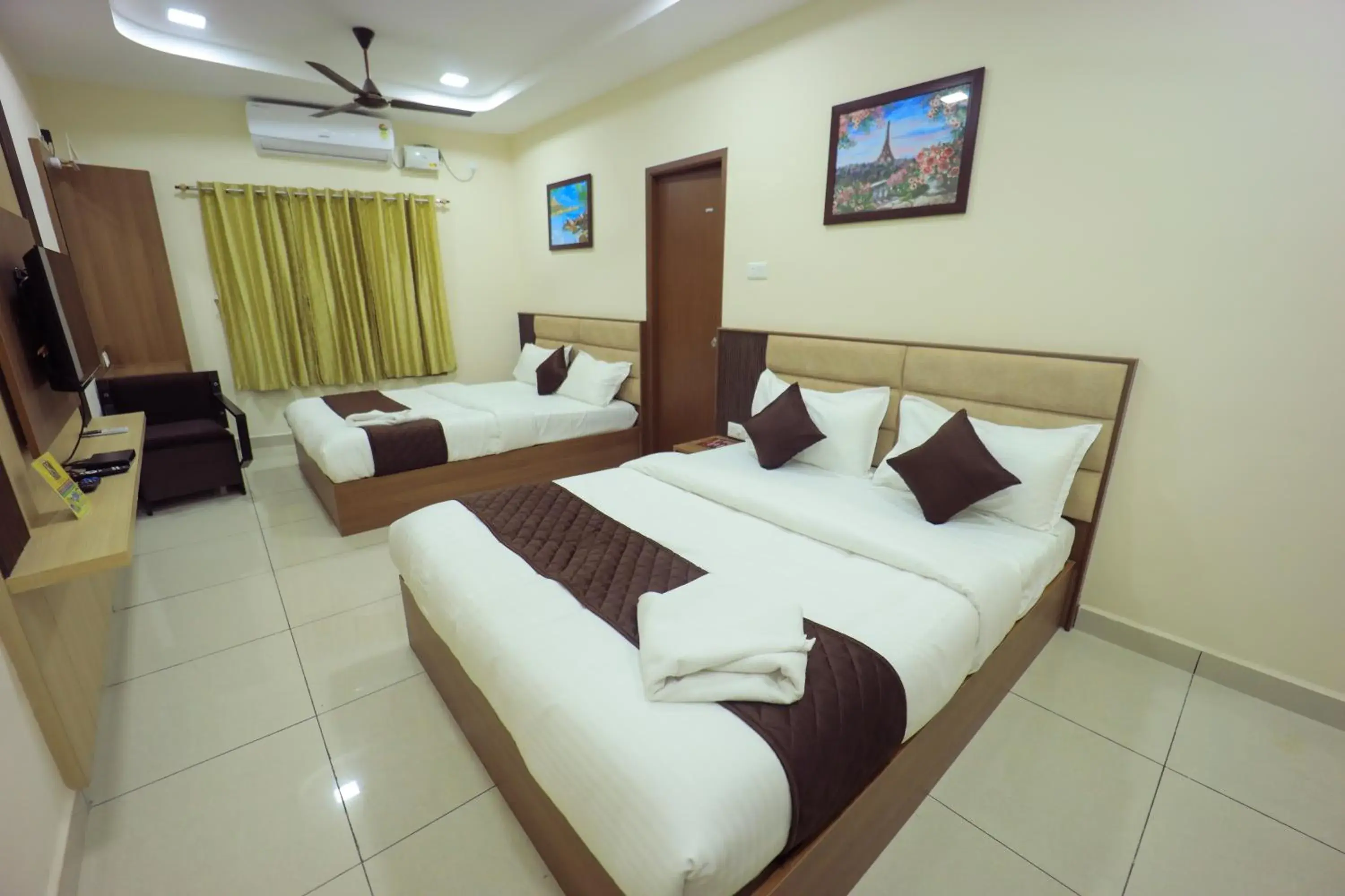 Bed in JKInn Bed in JKInn