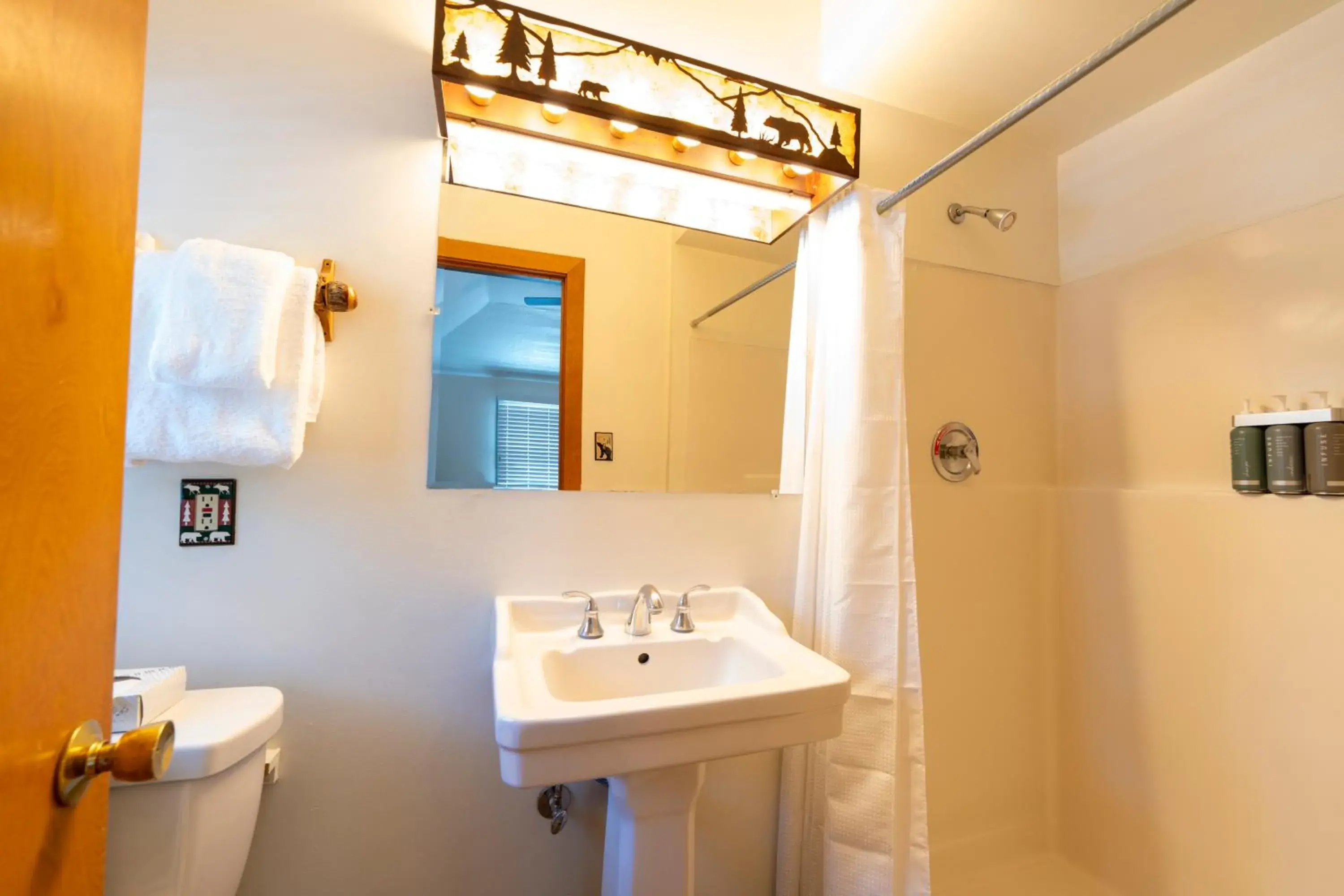 Standard King Room - single occupancy in Camp Richardson Resort Standard King Room - single occupancy in Camp Richardson Resort