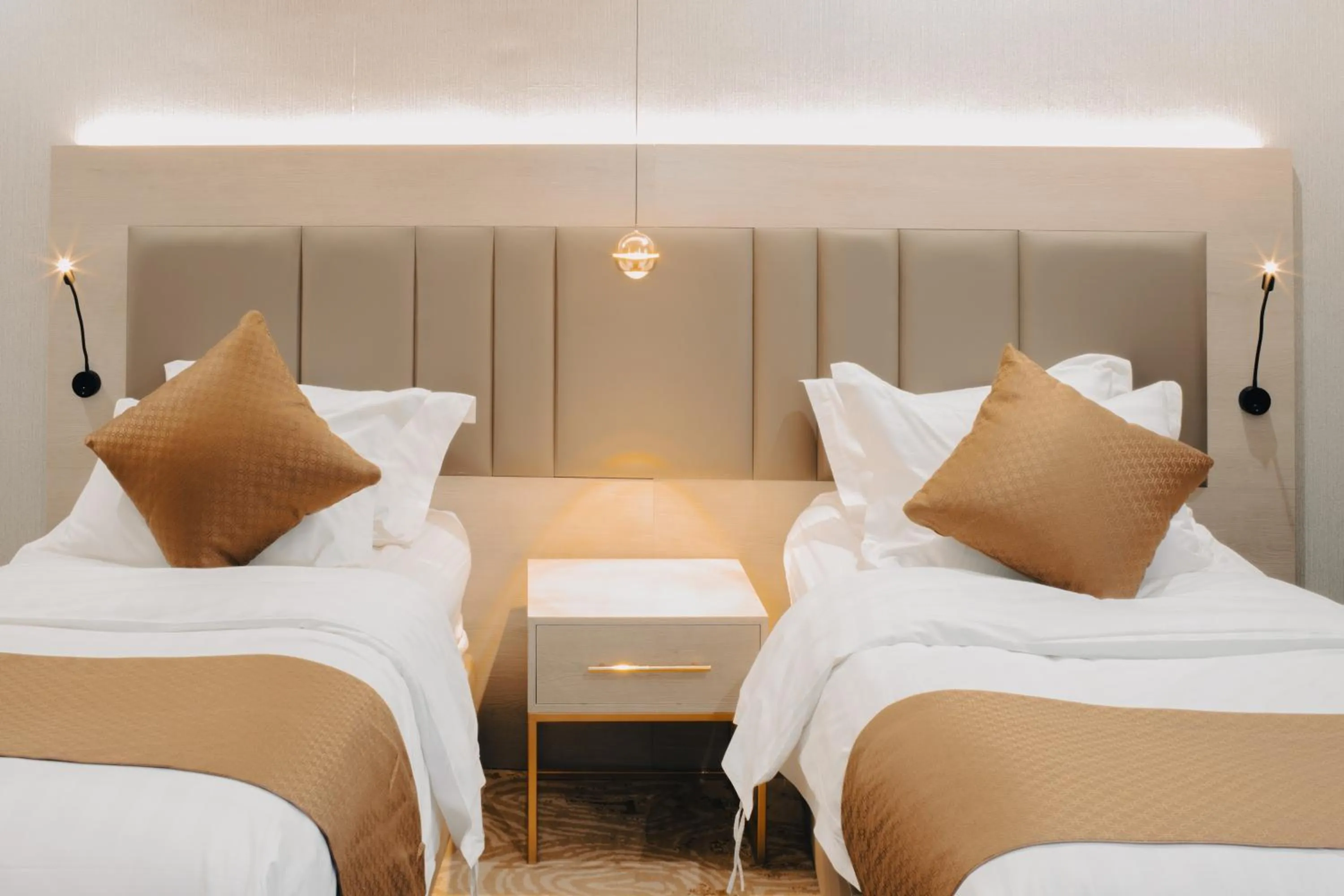 Bed in Armada Residence Hotel Shafa Road