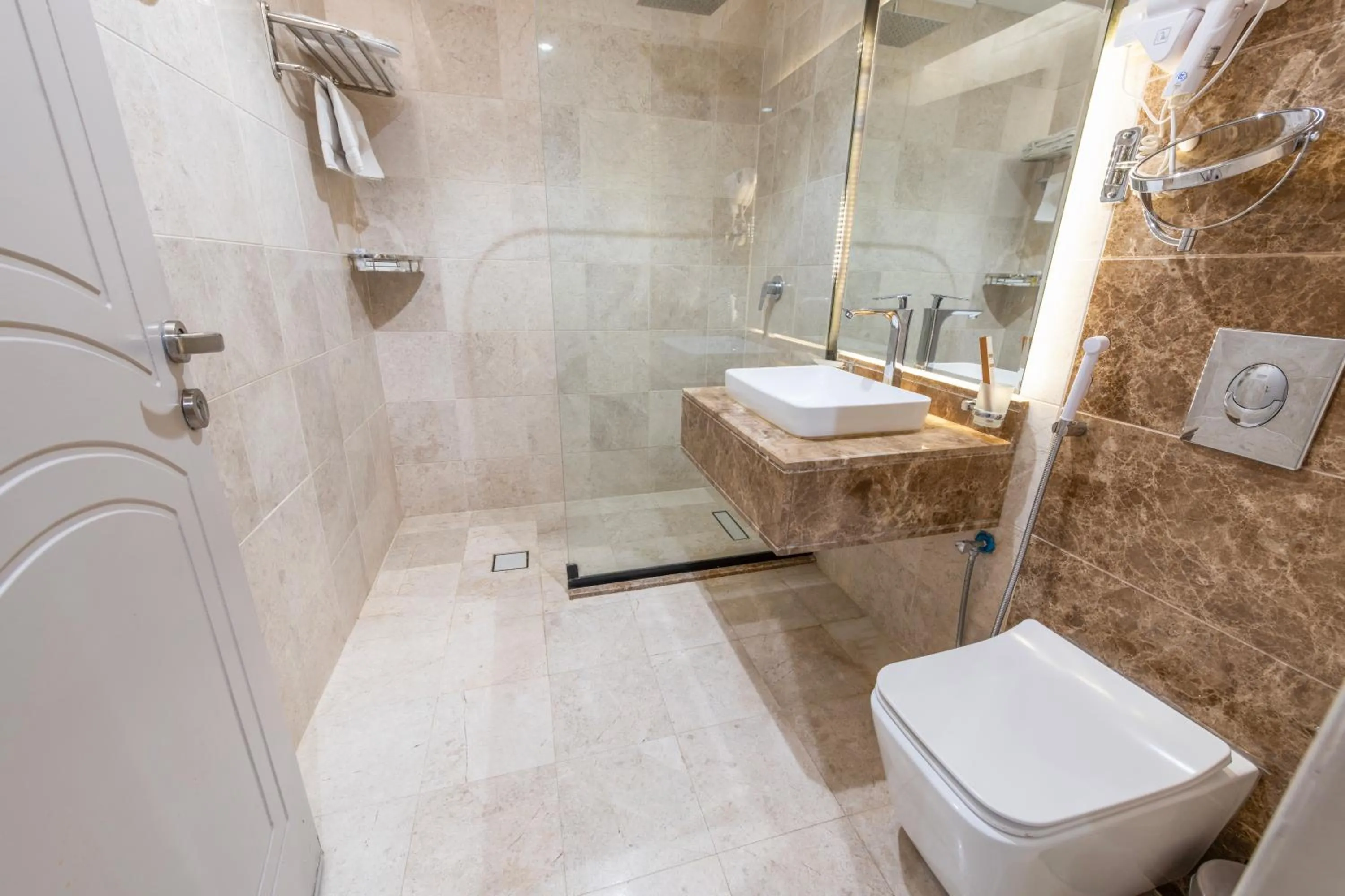 Armada Residence Hotel Shafa Road