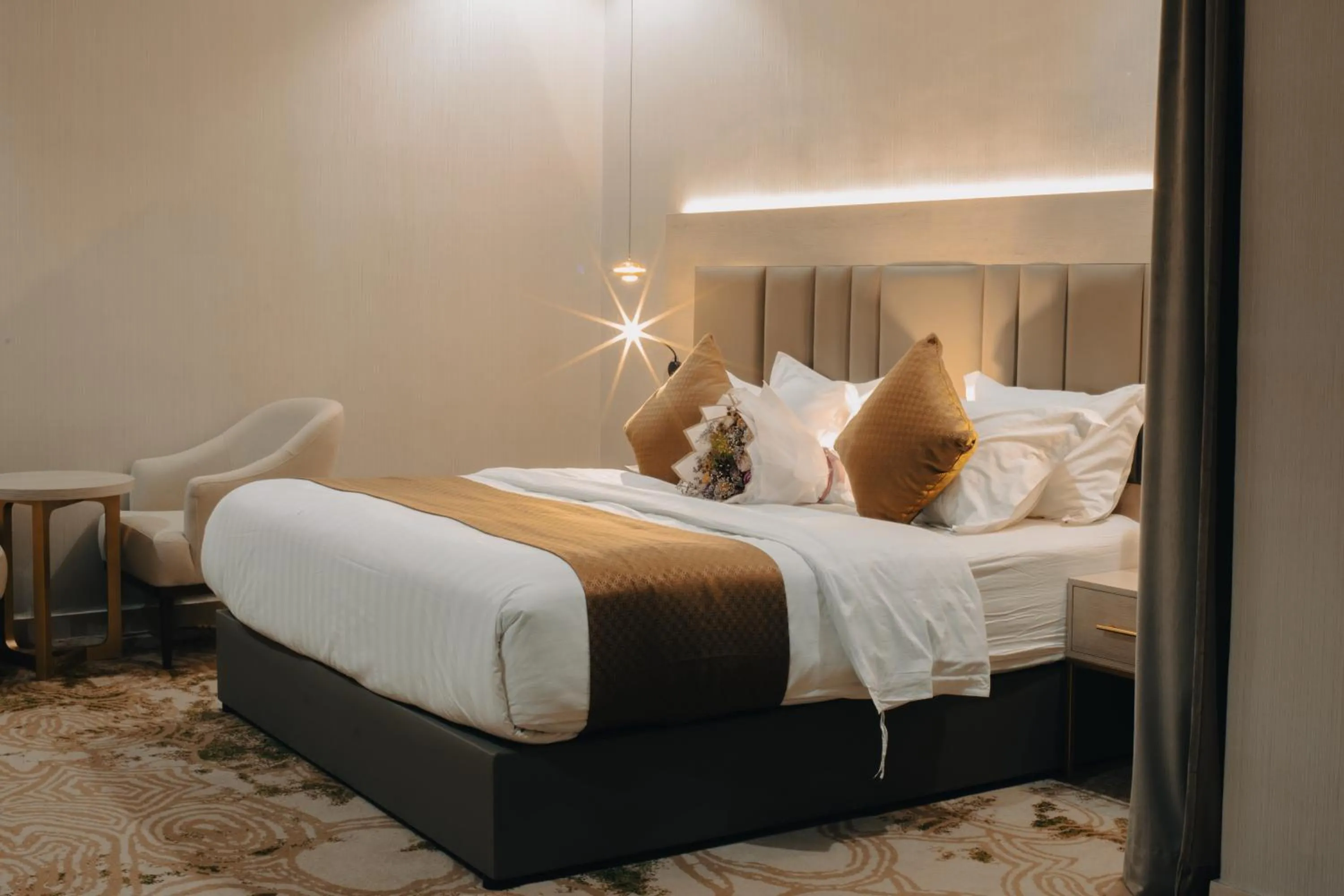Bed in Armada Residence Hotel Shafa Road