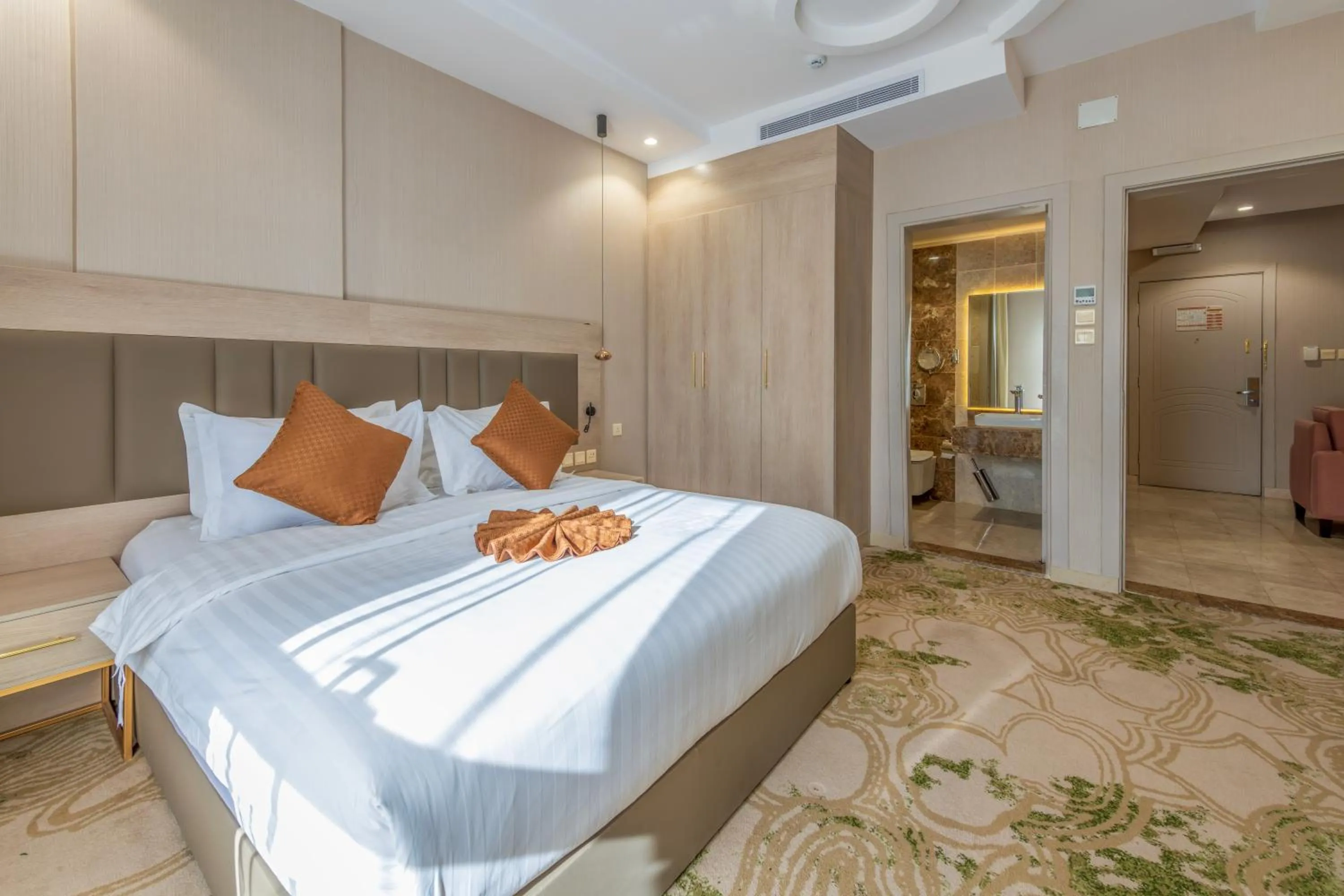 Bed in Armada Residence Hotel Shafa Road