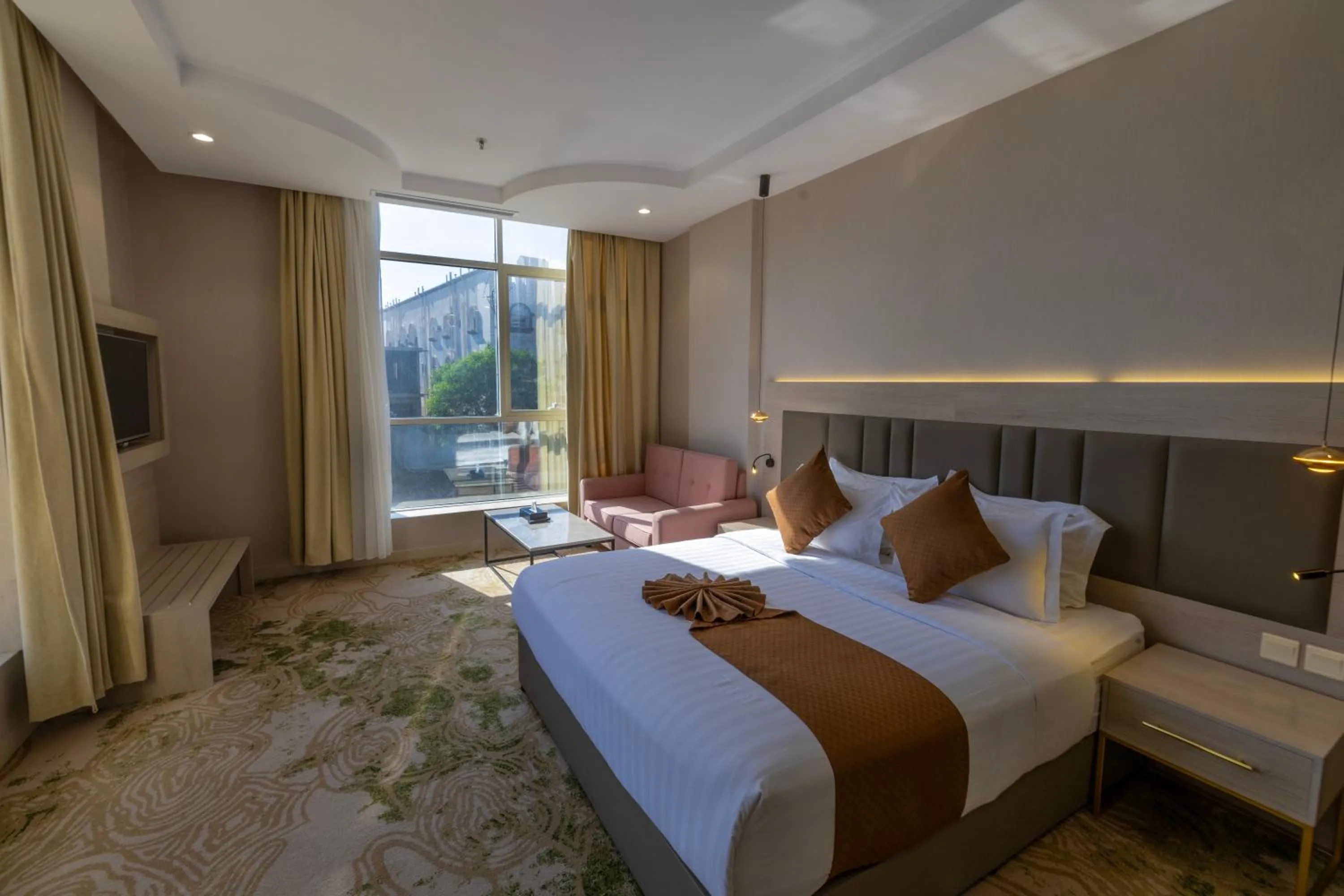 Bed in Armada Residence Hotel Shafa Road