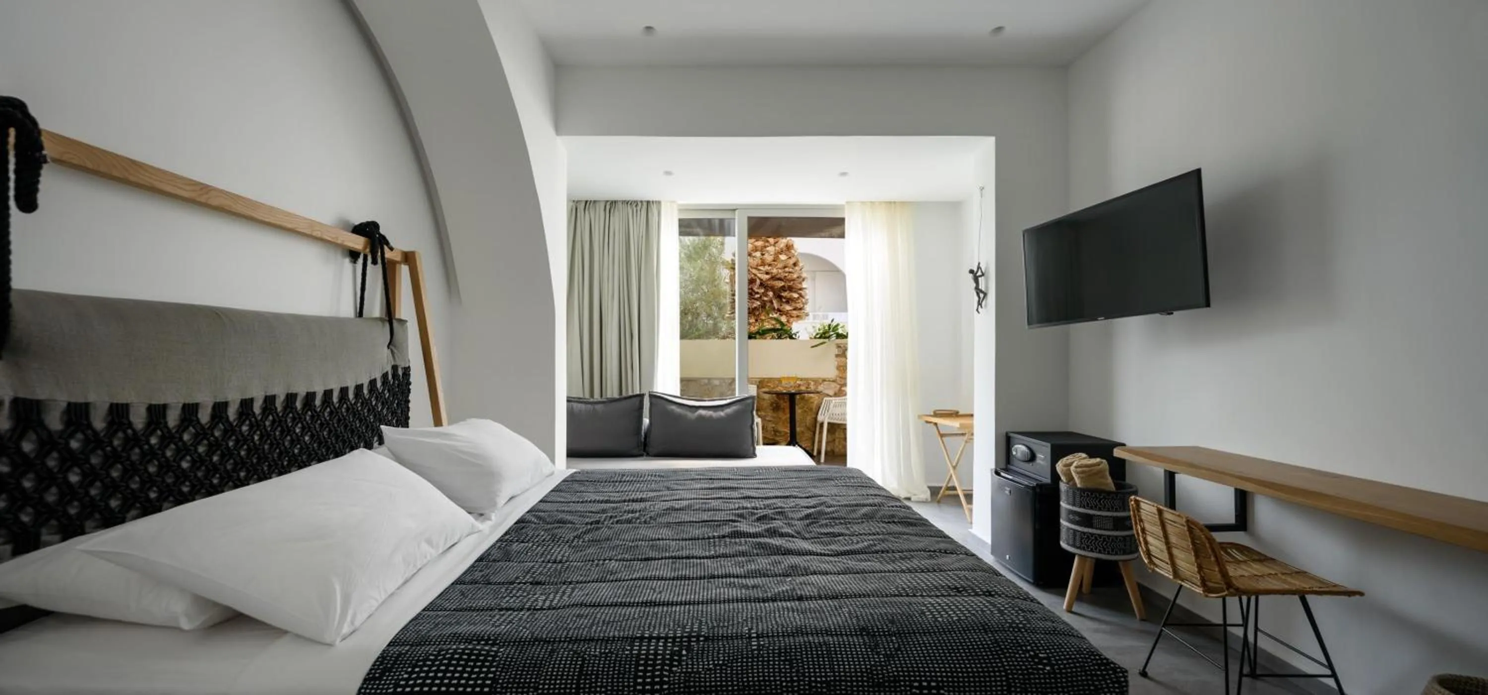 Photo of the whole room, Bed in Afroditi Venus Beach Resort