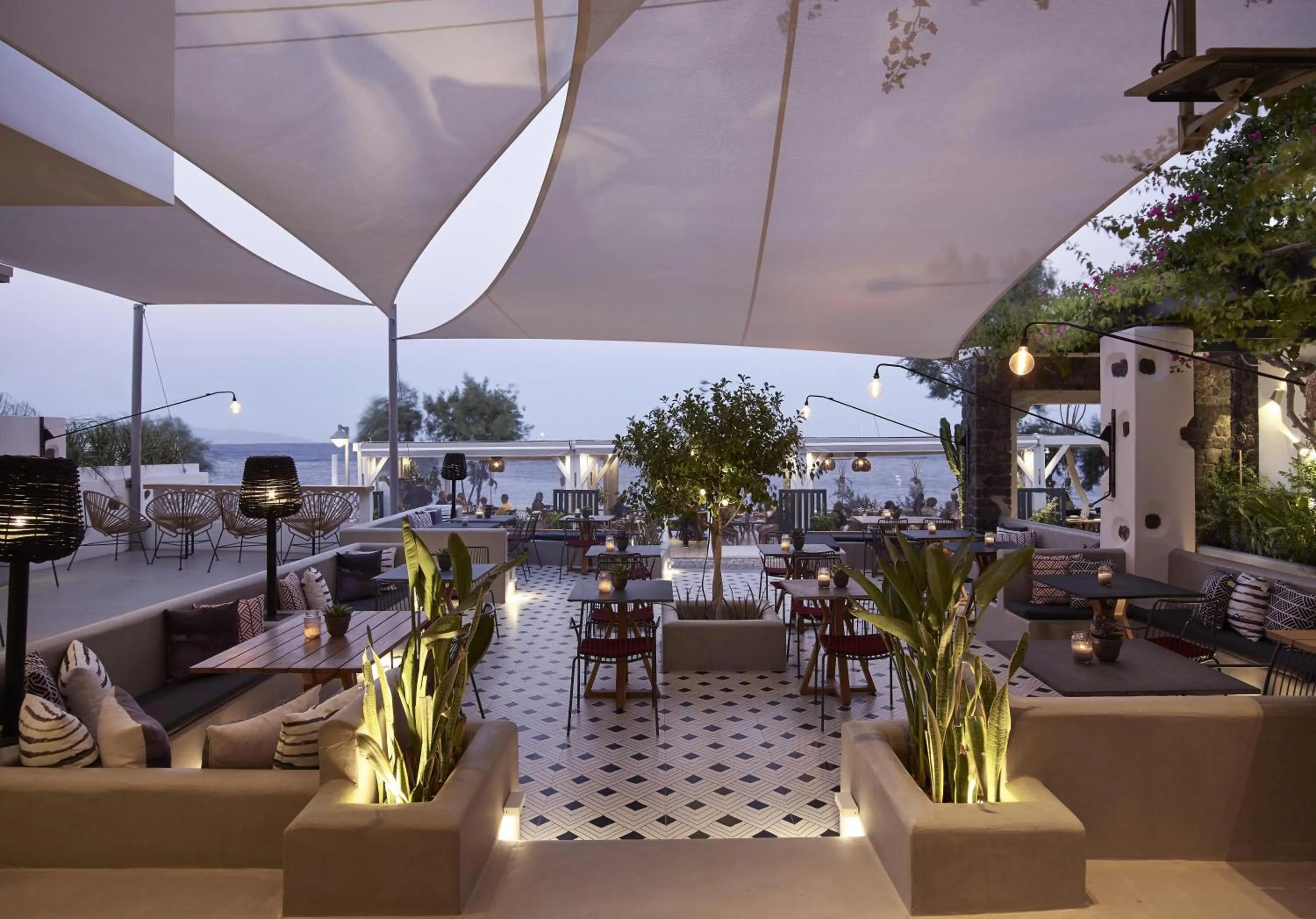 Restaurant/places to eat in Afroditi Venus Beach Resort