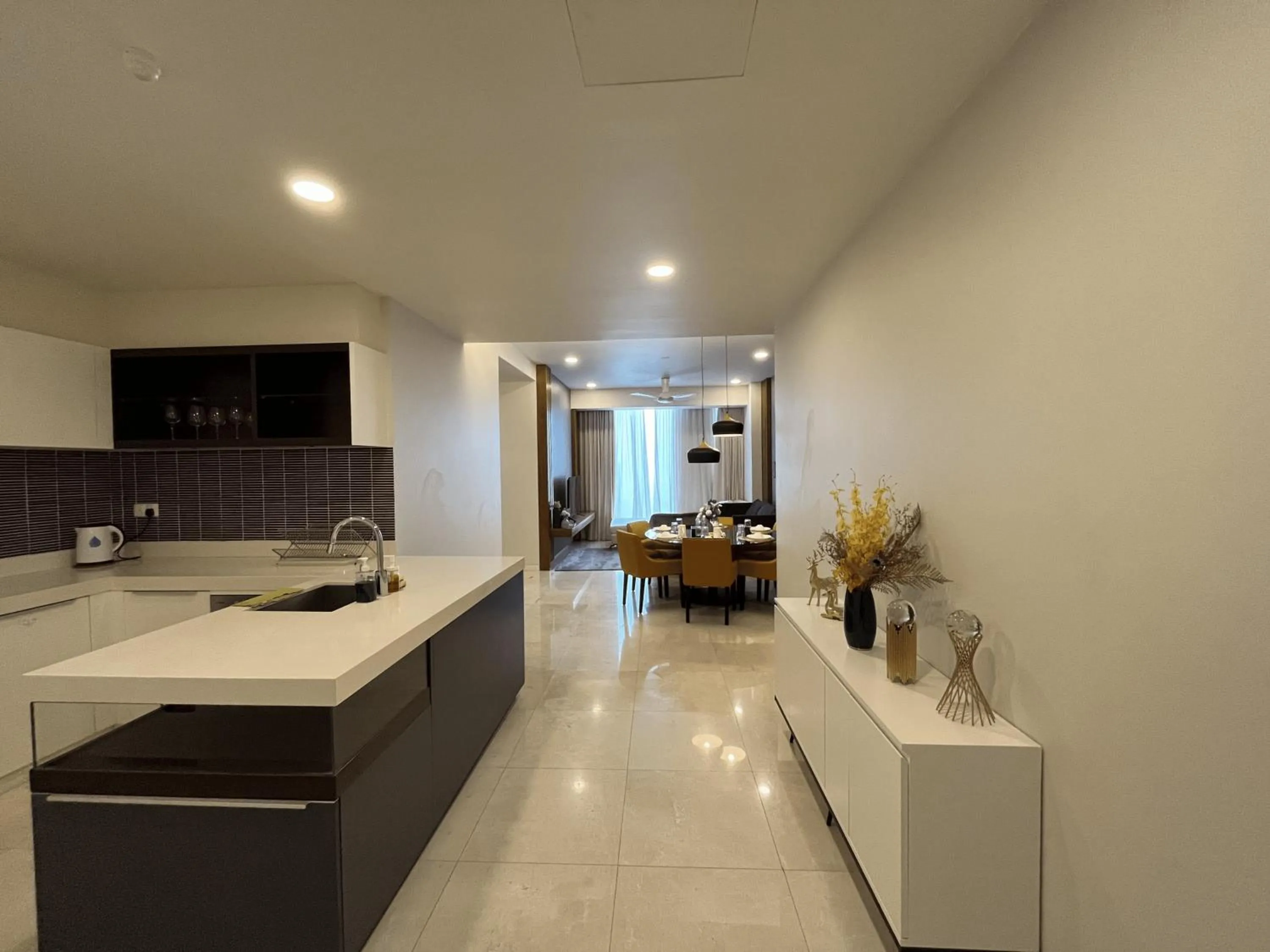 Living room in Tropicana The Residences by uBook