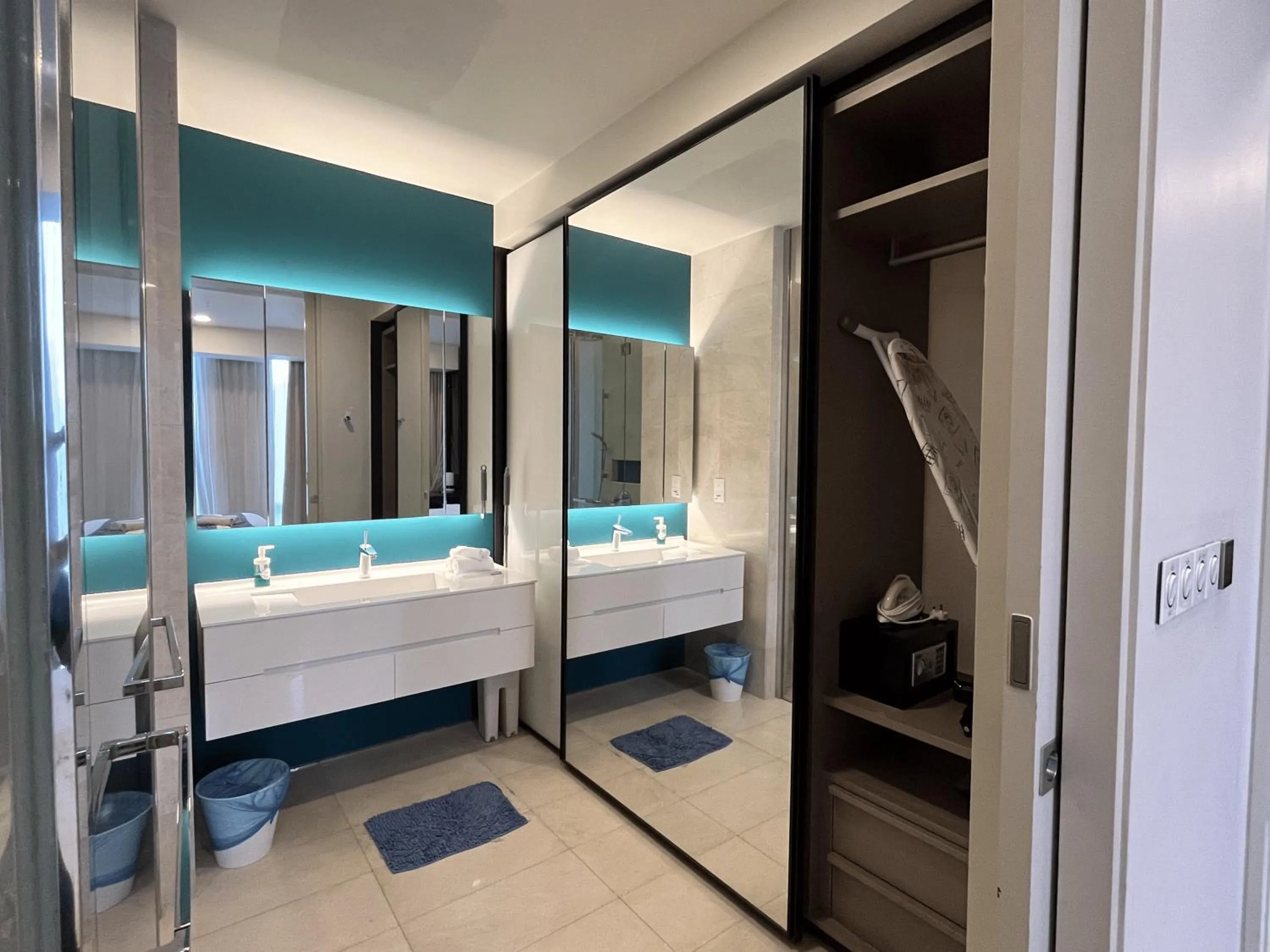 Bathroom, Bed in Tropicana The Residences by uBook