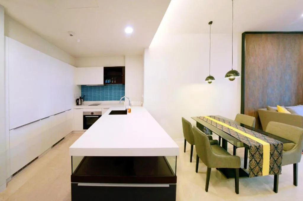 Seating area in Tropicana The Residences by uBook
