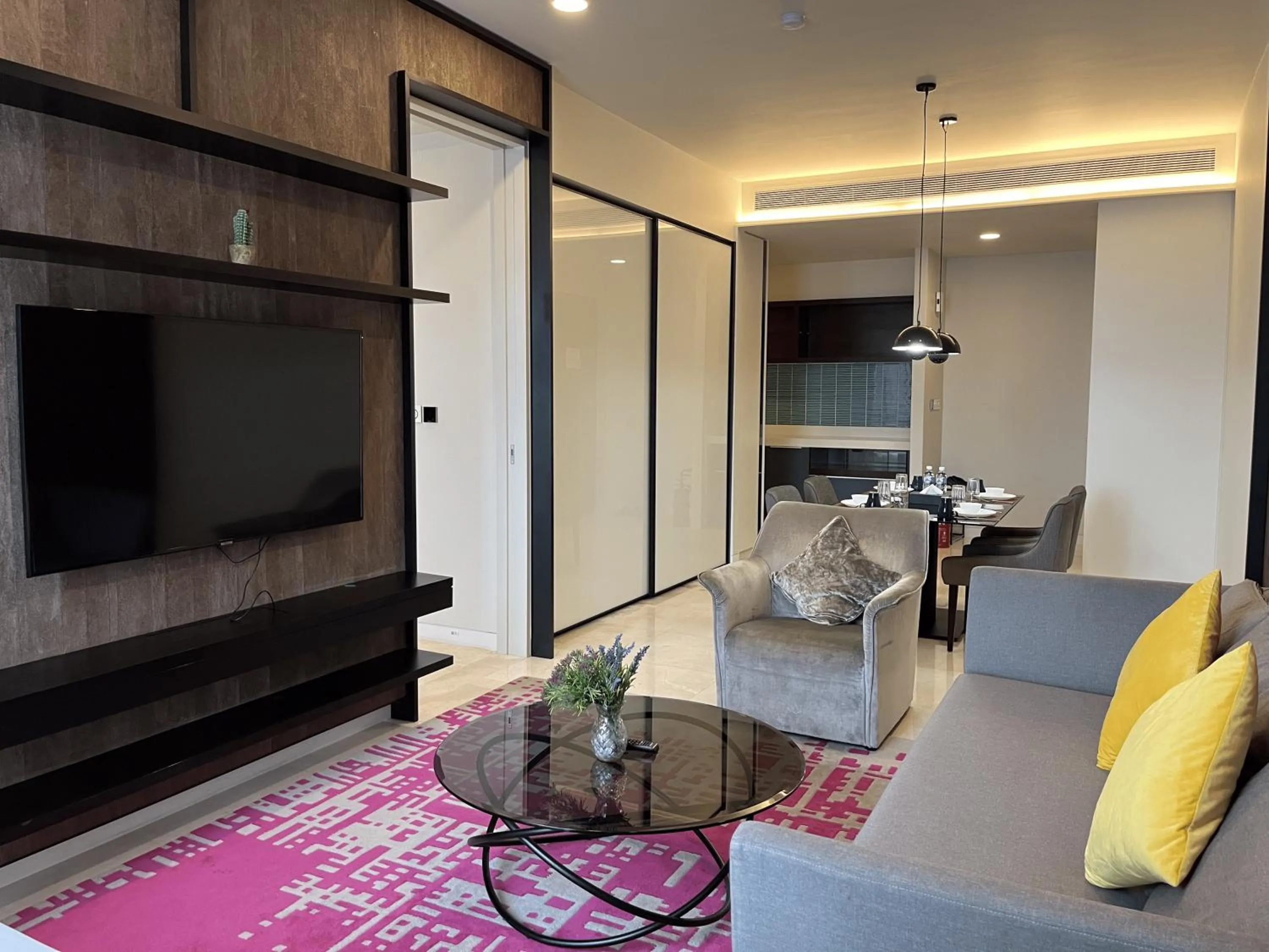 Living room in Tropicana The Residences by uBook