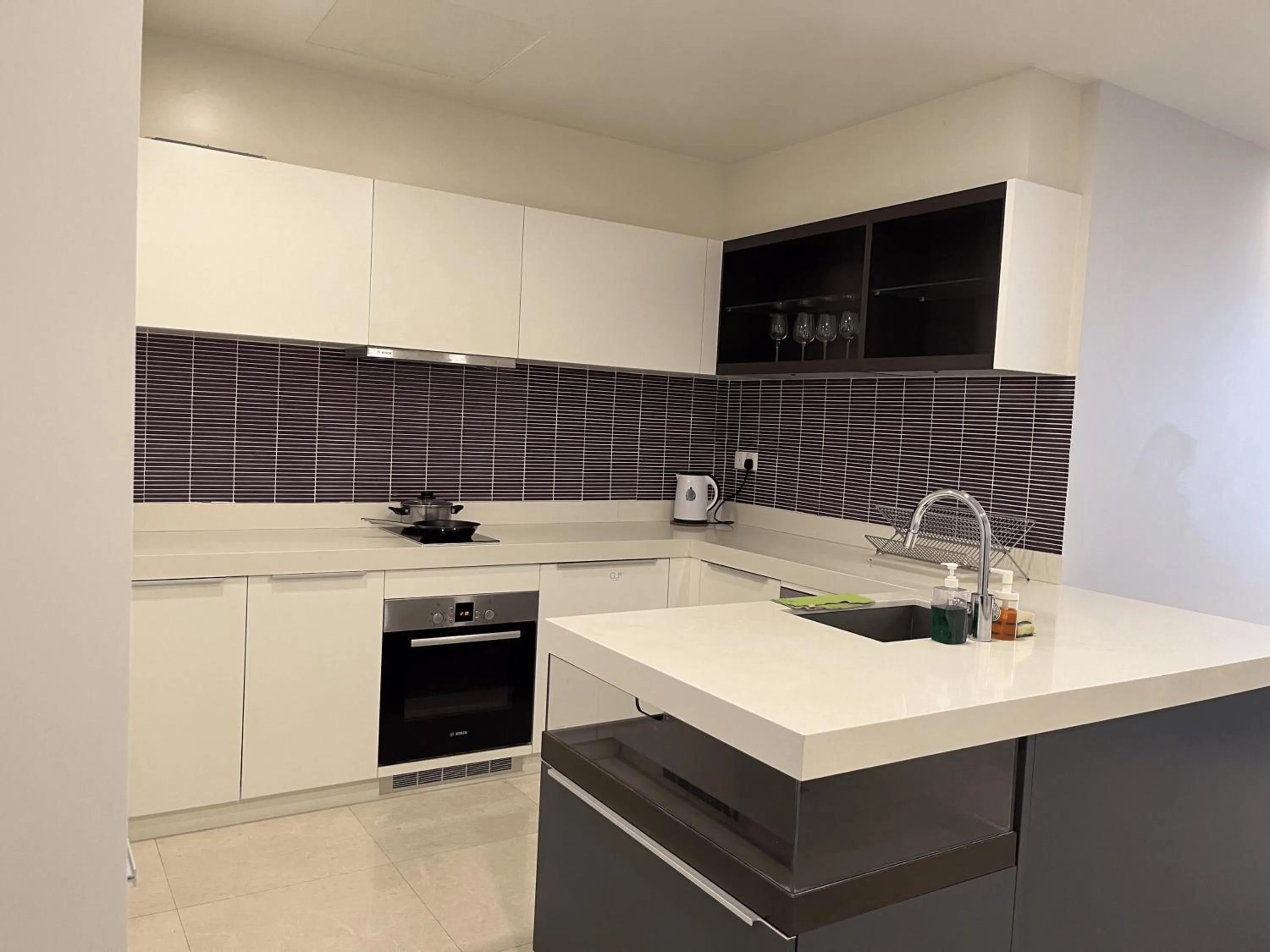 kitchen in Tropicana The Residences by uBook