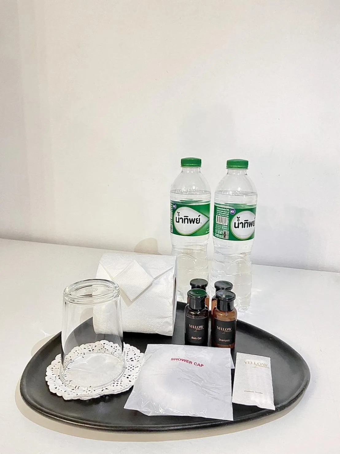 Bathroom in Yellow Lamoon Hotel