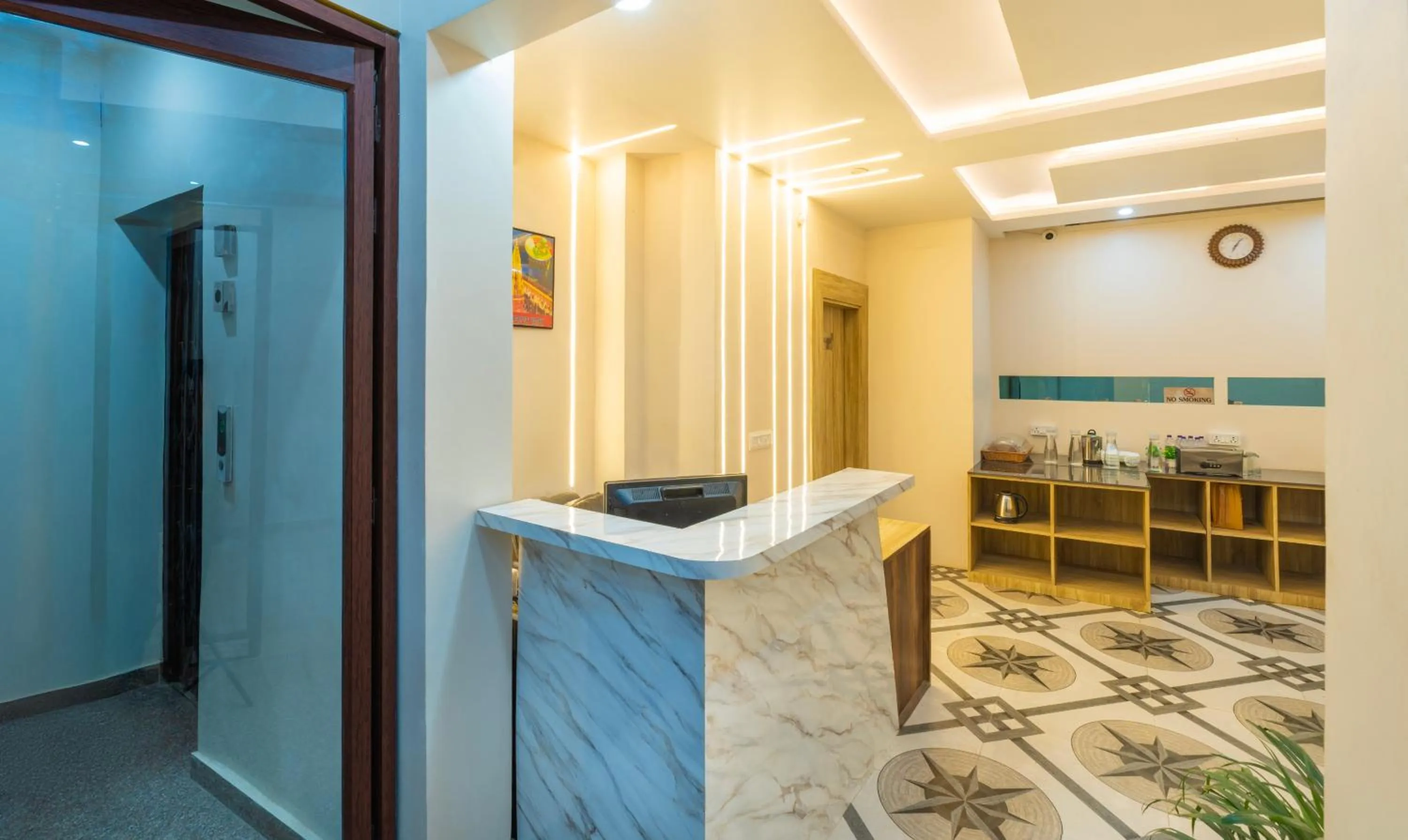 Lobby or reception in Treebo Om Shree Banaras