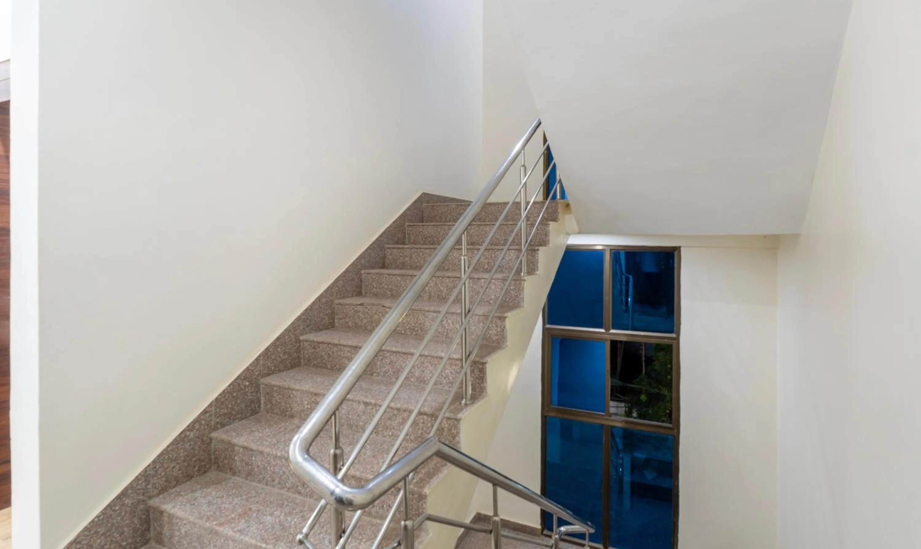 Lobby or reception in Treebo Om Shree Banaras