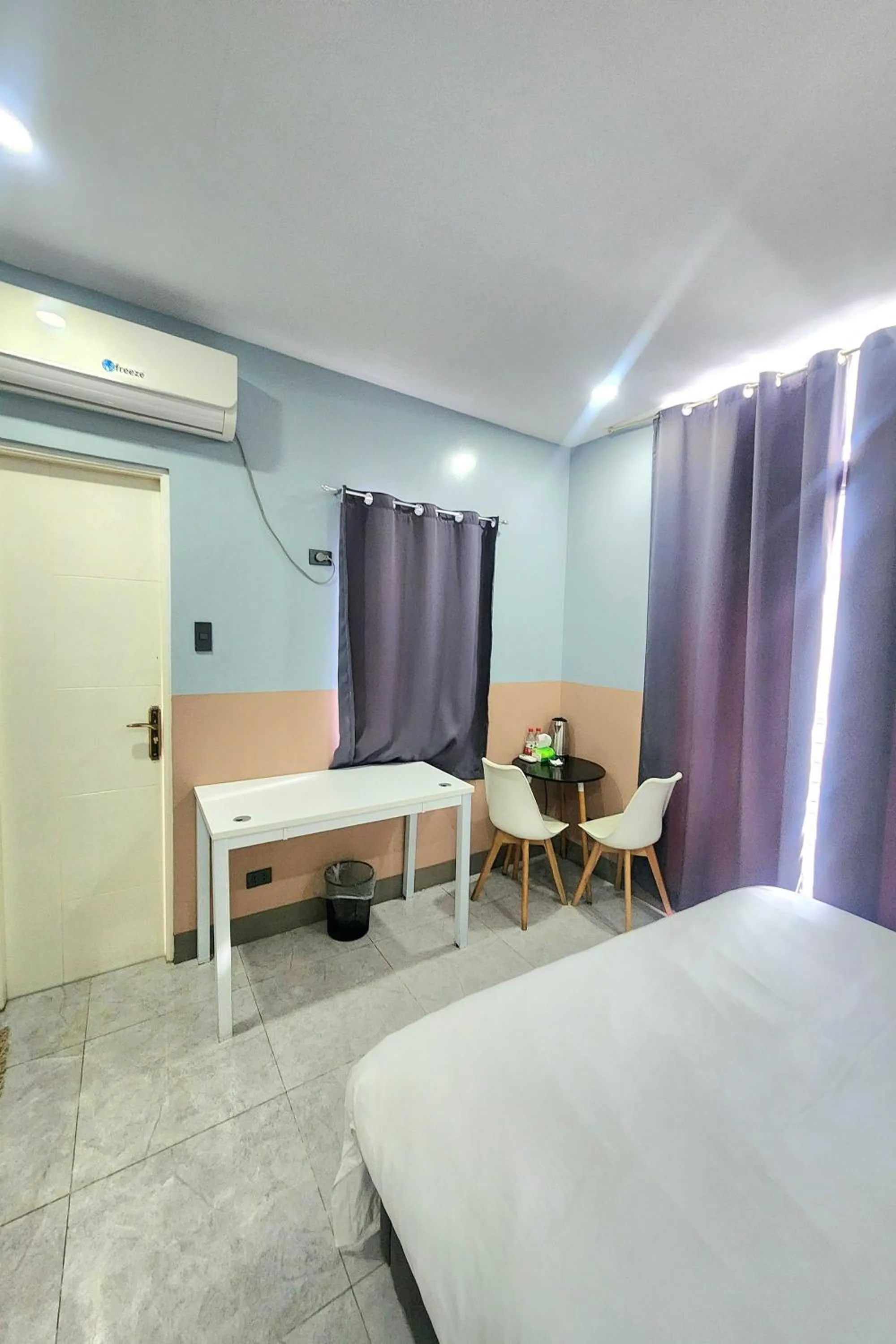 Bed in Qingqing Hotel Pasay Manila near MOA