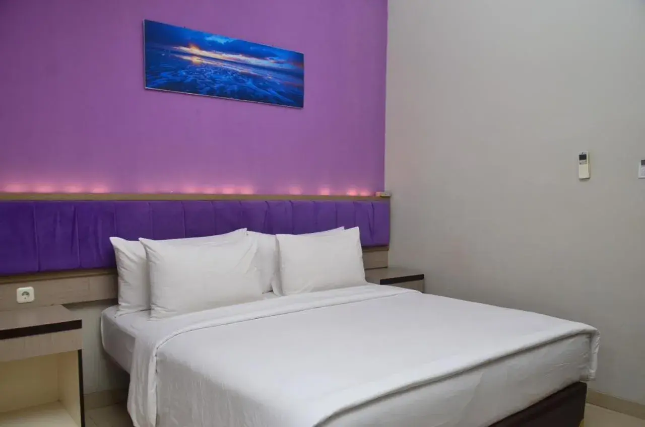 Bed in Alodia Powered by Archipelago Bed in Alodia Powered by Archipelago