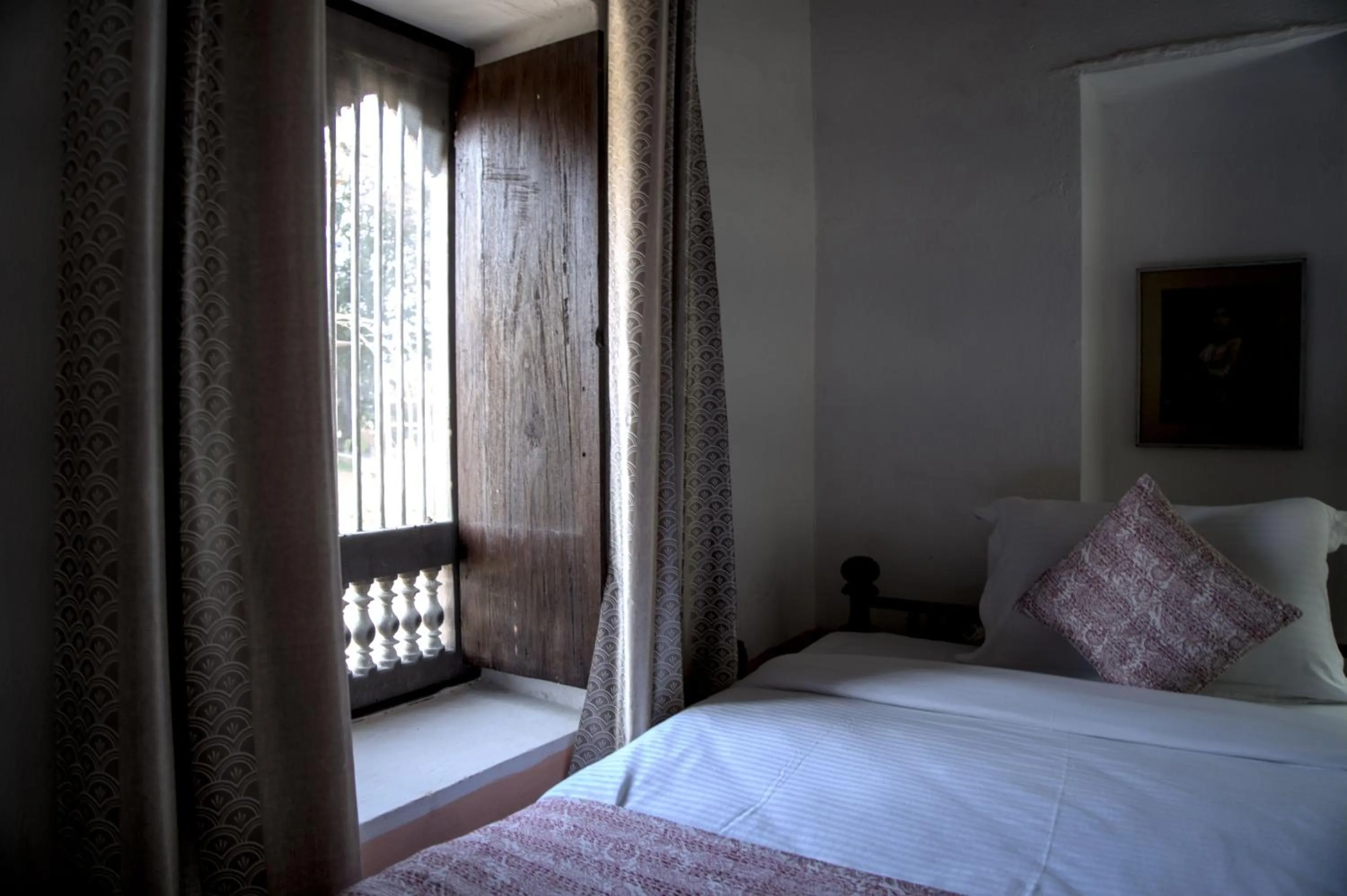 Bed in Shrisiddhpuram