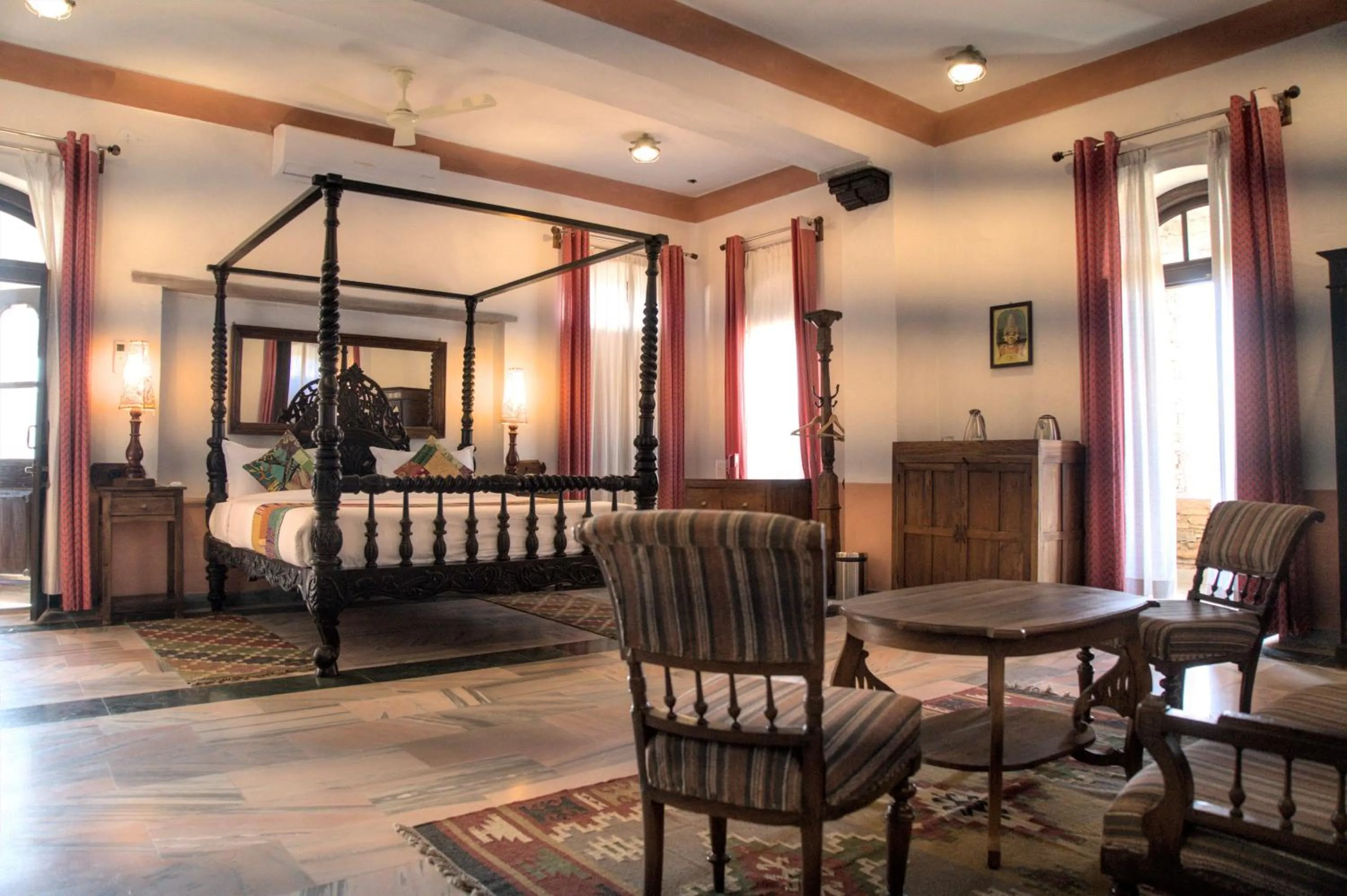 Bed in Shrisiddhpuram