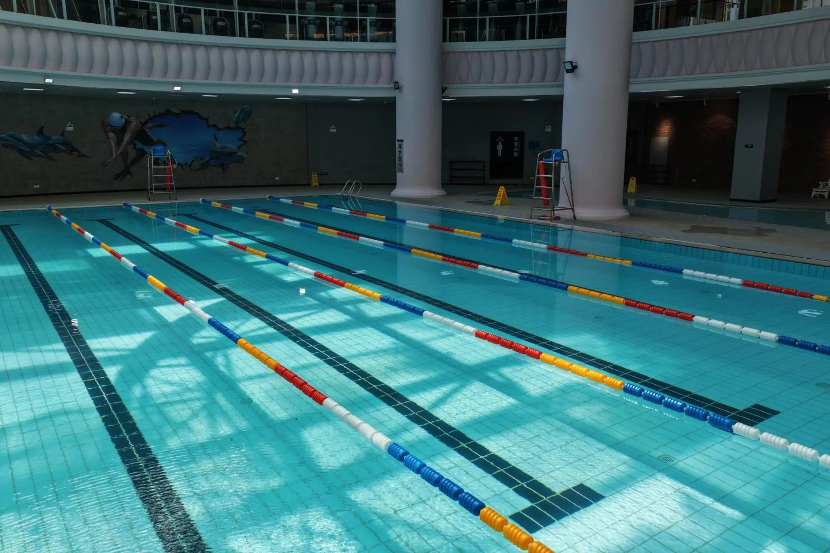 Swimming pool in Shanghai T Plus Hotel Residence Swimming pool in Shanghai T Plus Hotel Residence