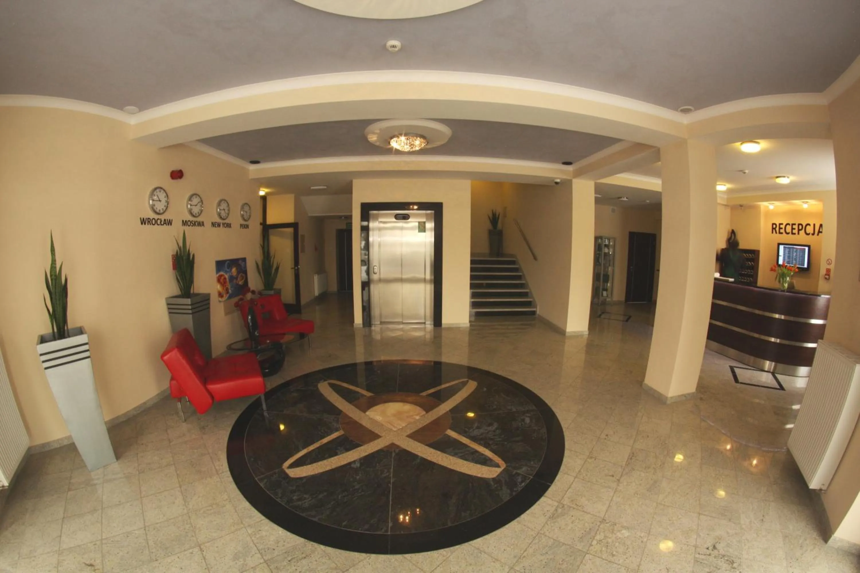 Lobby or reception in Hotel Kosmonauty Wrocław-Airport