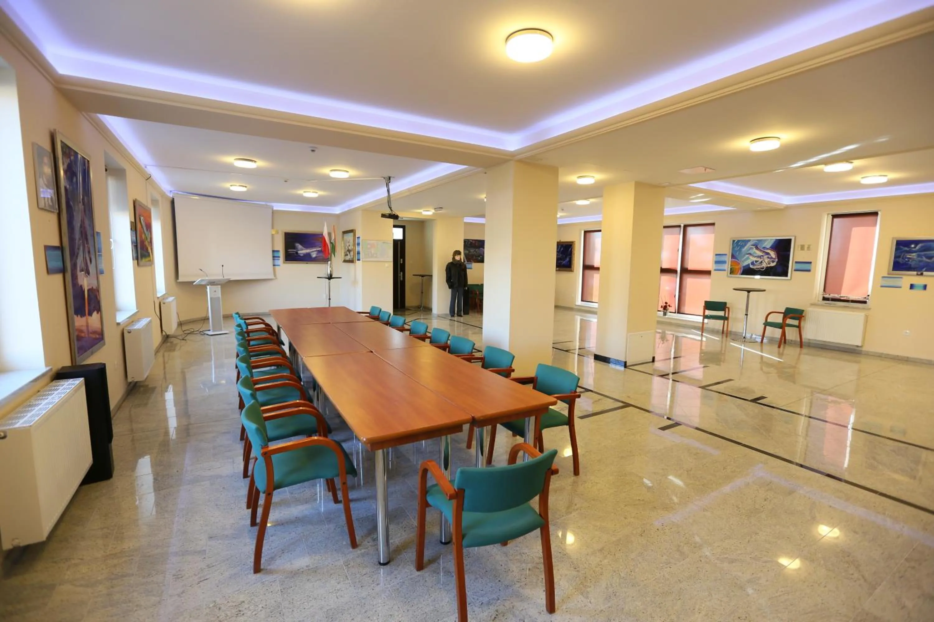 Business facilities in Hotel Kosmonauty Wrocław-Airport