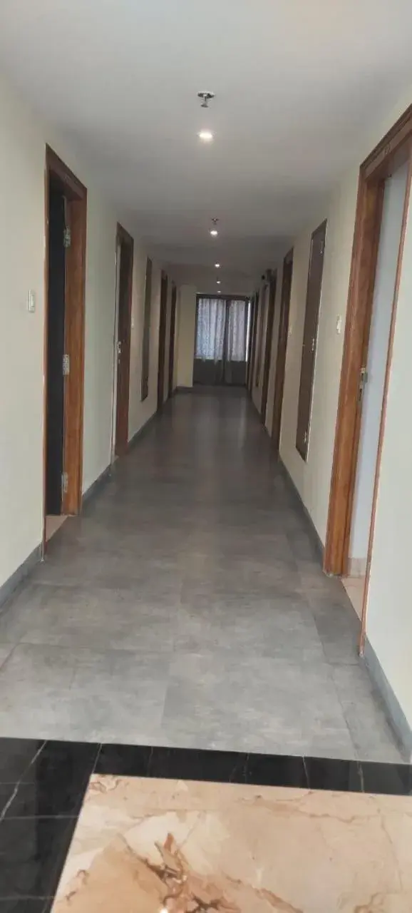 Property building in Hotel Paramount Property building in Hotel Paramount