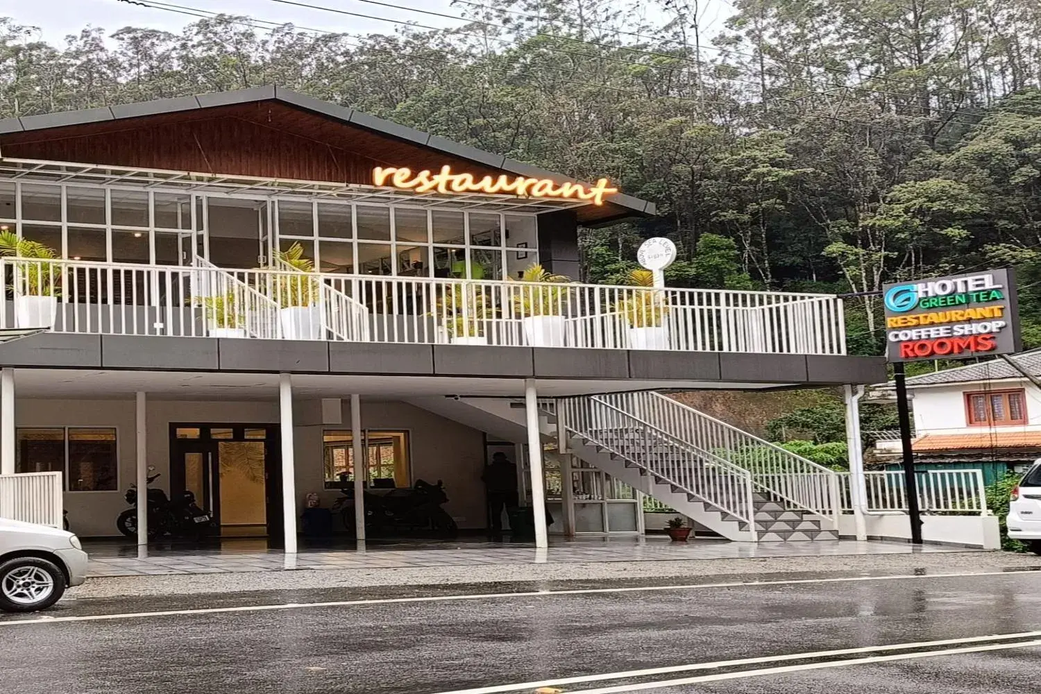 Property building in Green Tea Hotels Property building in Green Tea Hotels