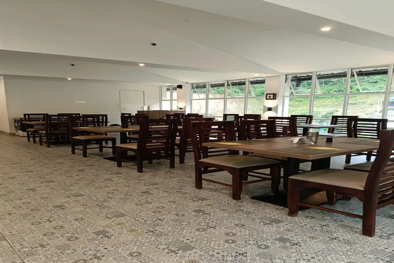 Restaurant/places to eat in Green Tea Hotels Restaurant/places to eat in Green Tea Hotels