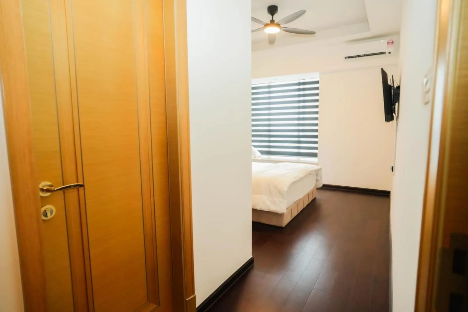 Bed in R&F Princess Cove, U-Home