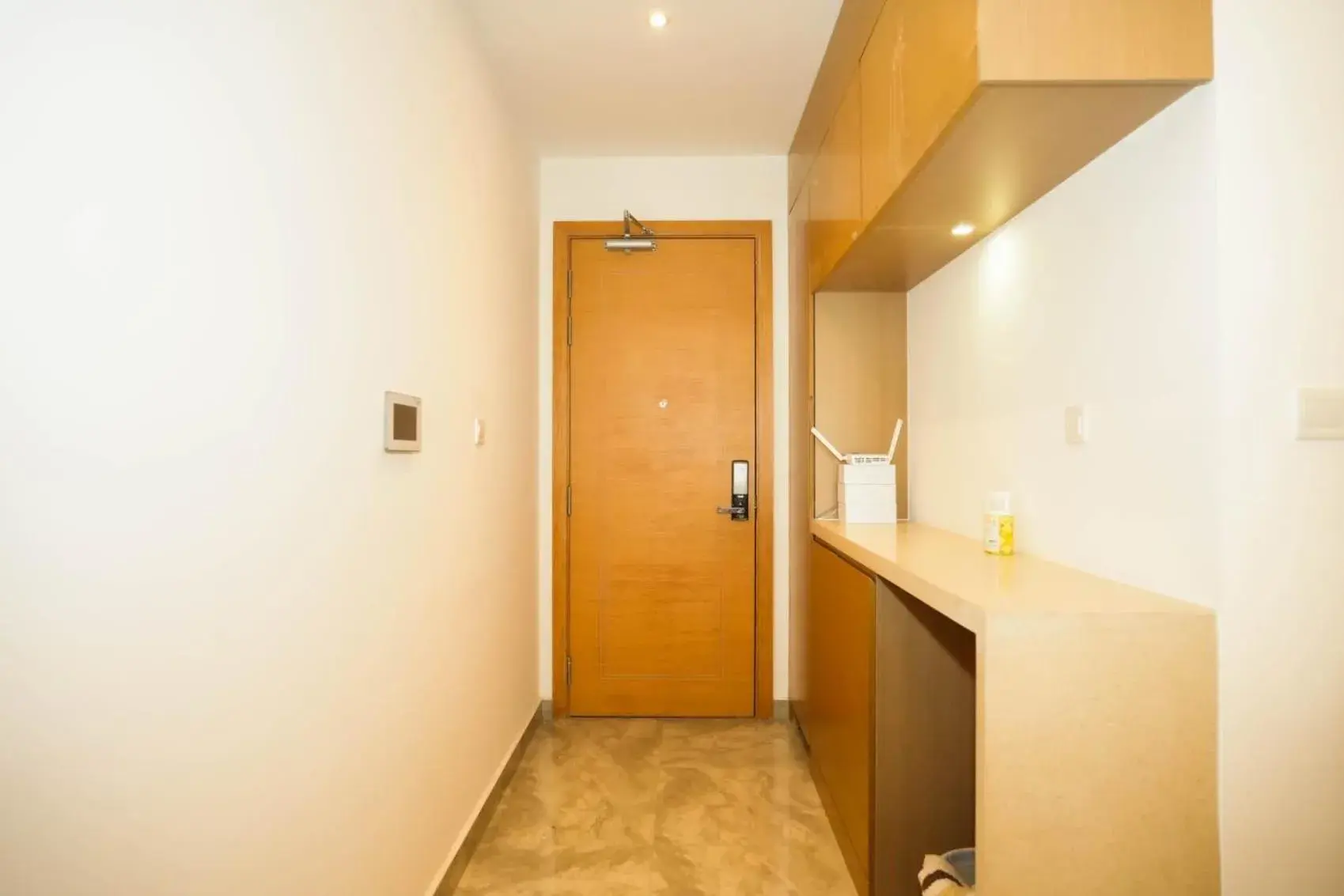 Facade/entrance in R&F Princess Cove, U-Home Facade/entrance in R&F Princess Cove, U-Home