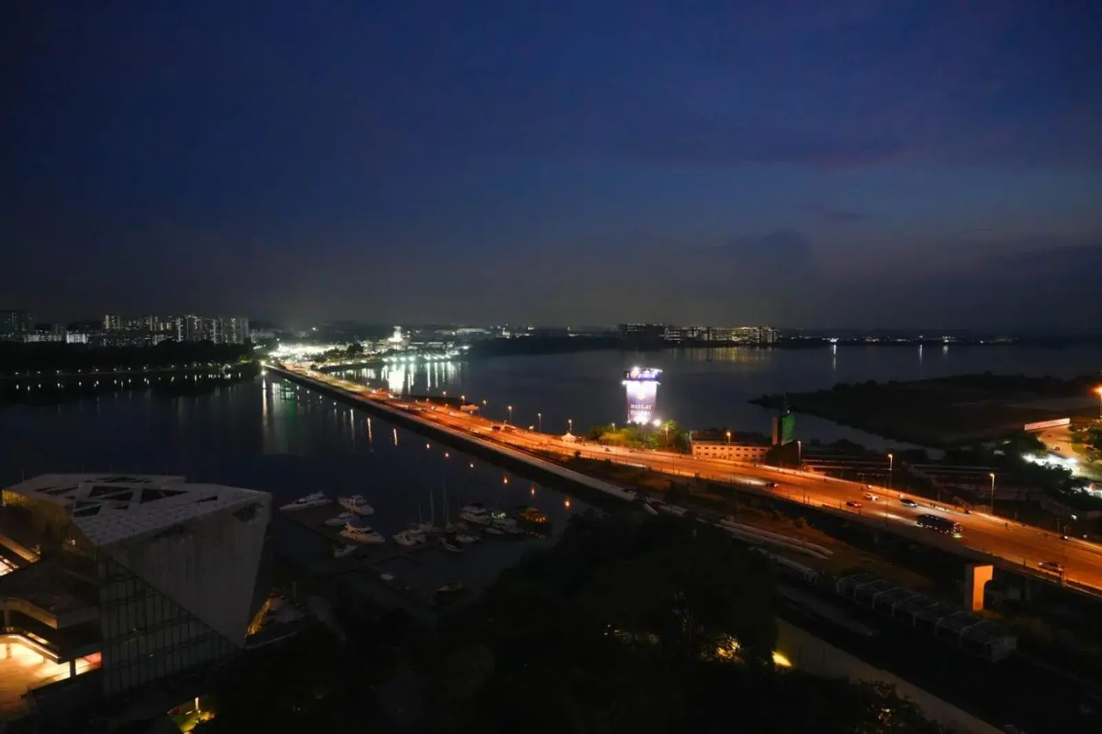 Sea view in R&F Princess Cove, U-Home Sea view in R&F Princess Cove, U-Home