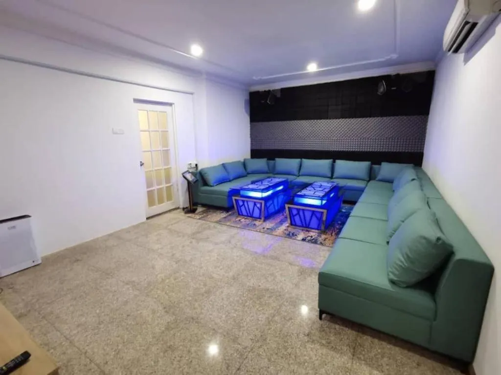 Karaoke in Seremban Grande Villa by uBook
