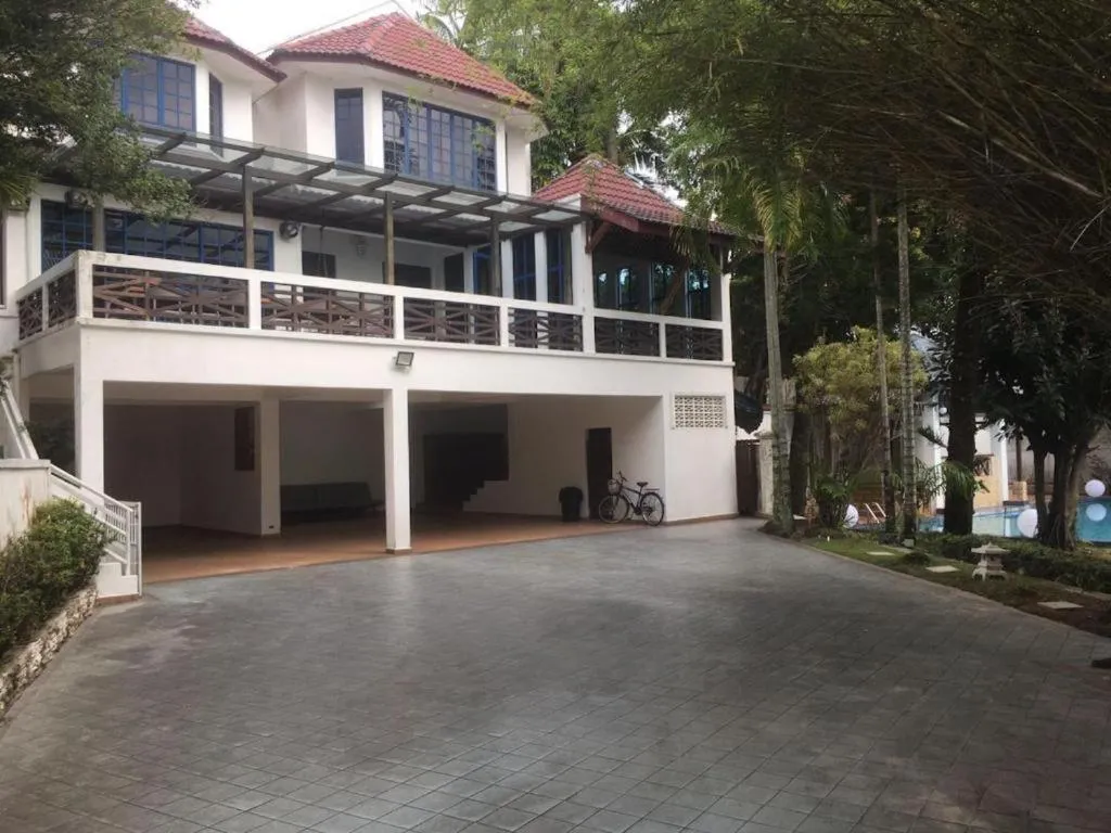 Property building in Seremban Grande Villa by uBook