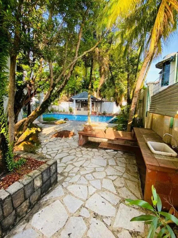 Garden in Seremban Grande Villa by uBook