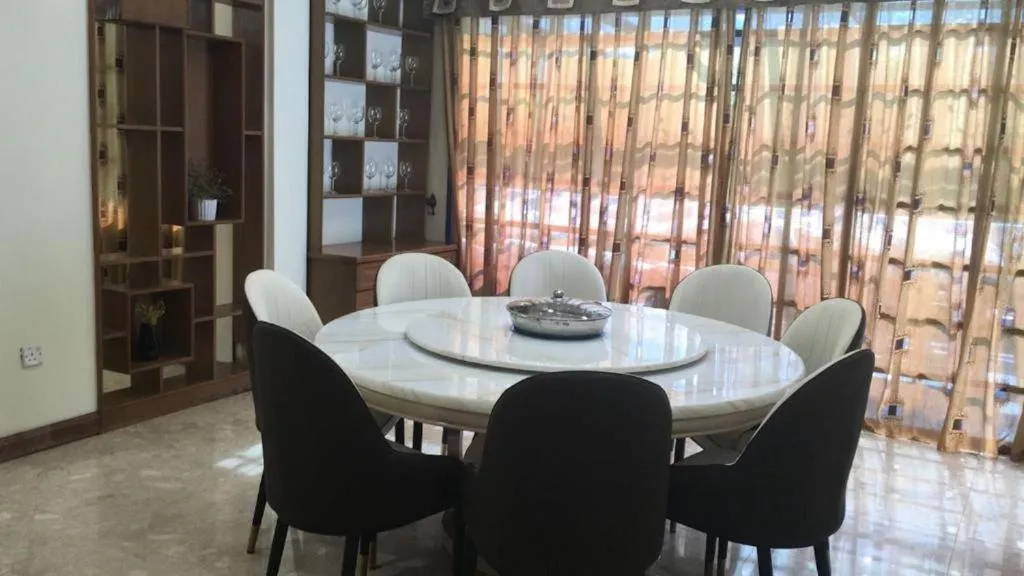 Living room in Seremban Grande Villa by uBook