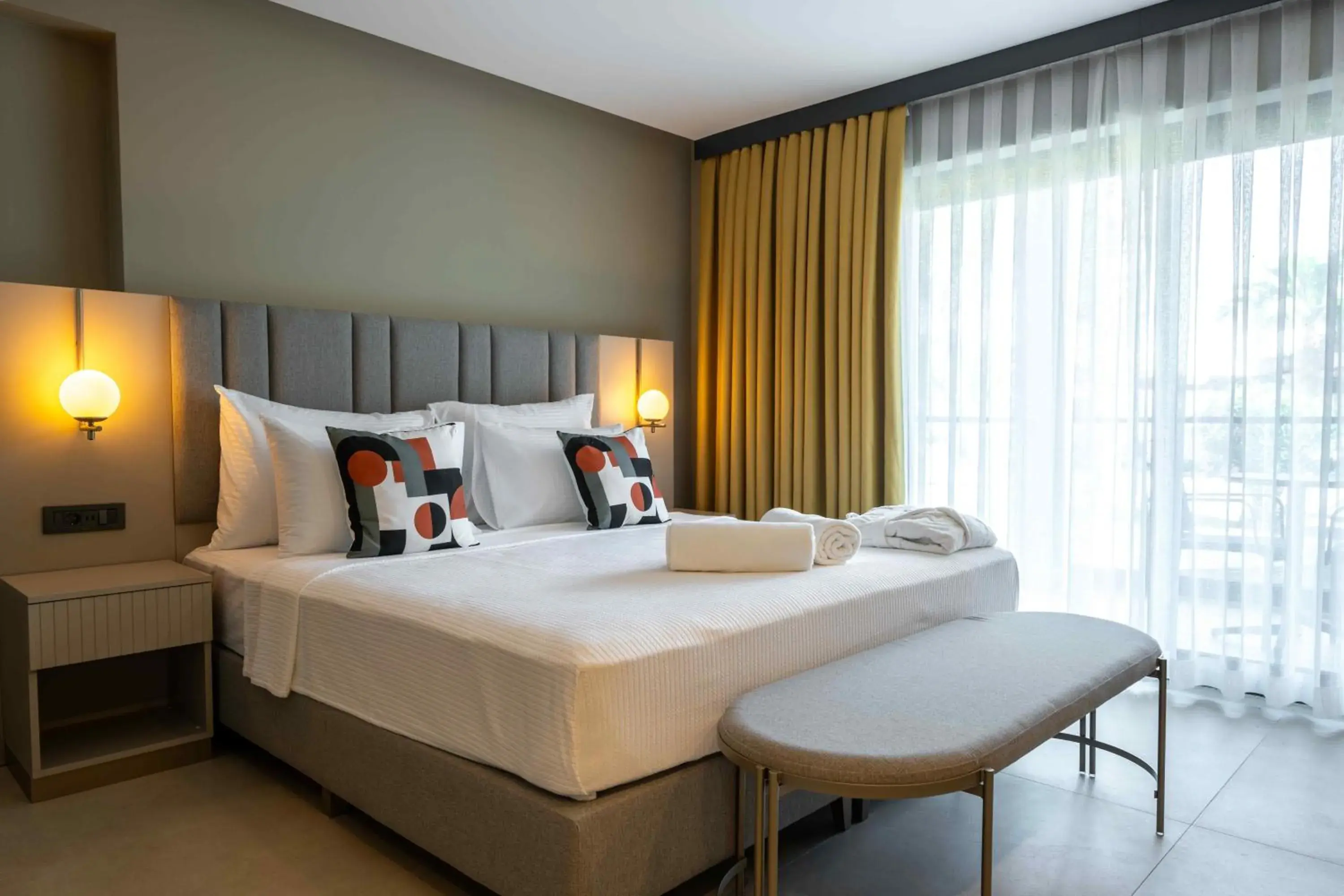 Deluxe Double Room with Balcony in Mare Alba Deluxe Double Room with Balcony in Mare Alba