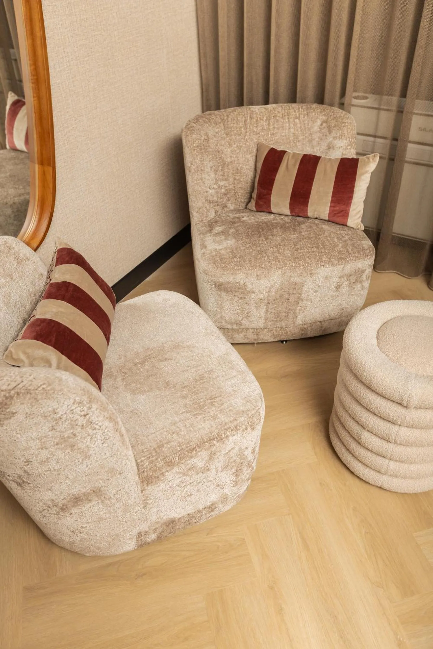 Seating area in Hotel Twenty-Three Amsterdam Airport