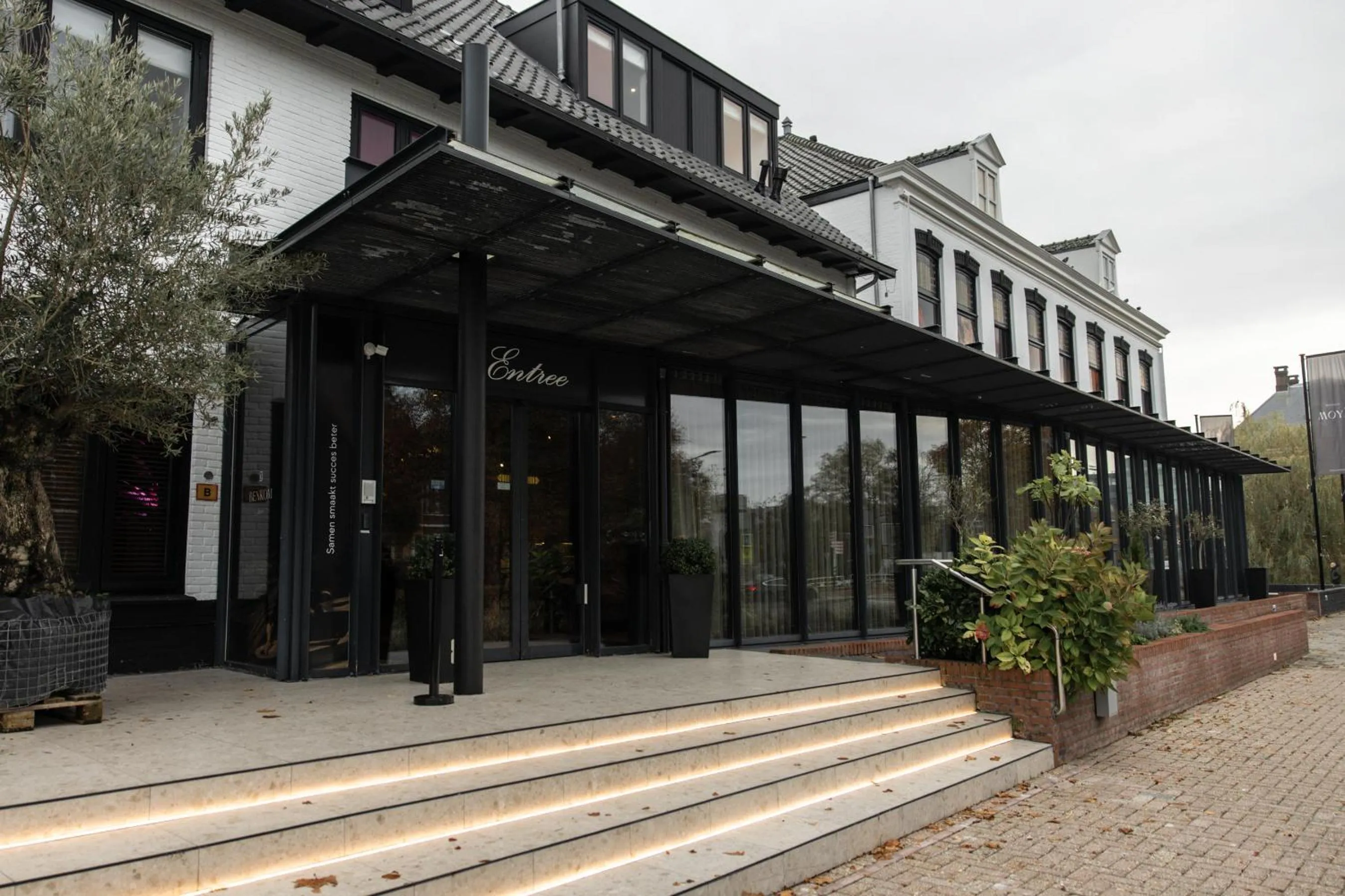 Facade/entrance in Hotel Twenty-Three Amsterdam Airport