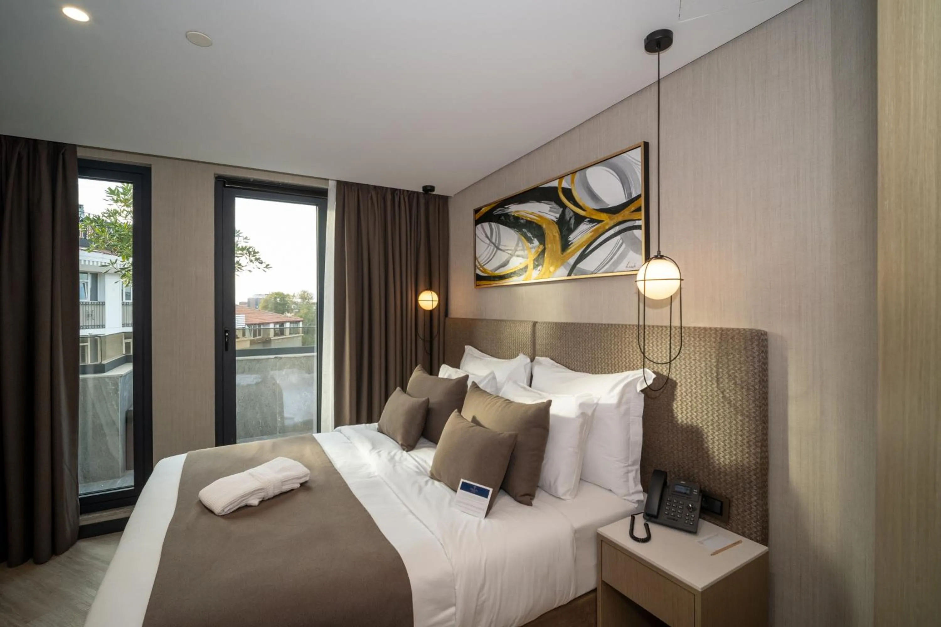 Bed in Rayelin Hotel Old Town