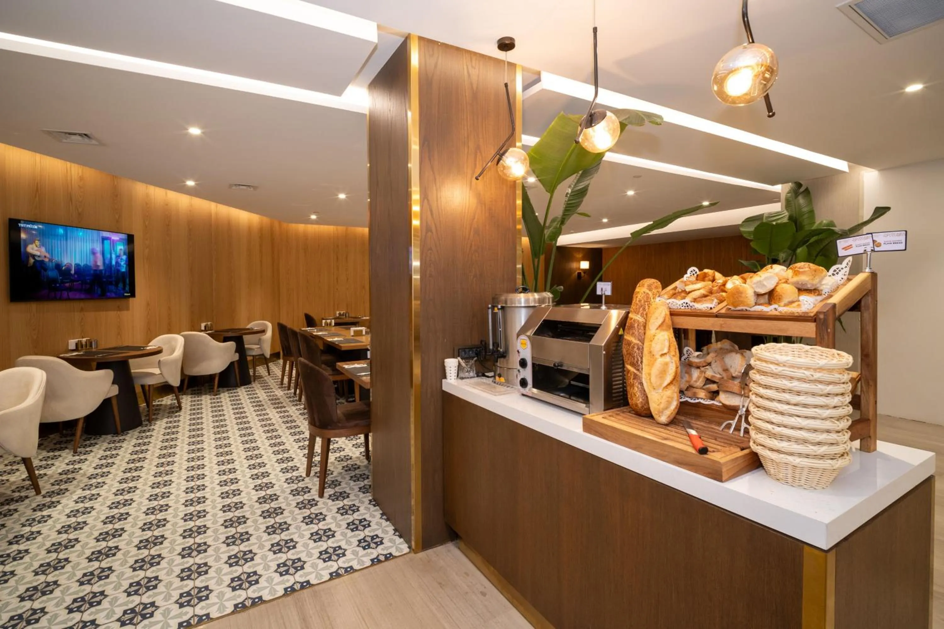 Rayelin Hotel Old Town